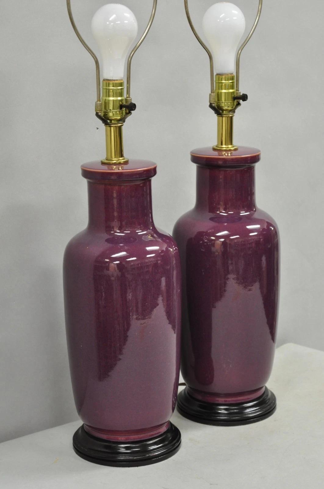 Lampade da tavolo Jardiniere in ceramica porcellanata vintage Chinoiserie Plum Purple - coppia in vendita 1