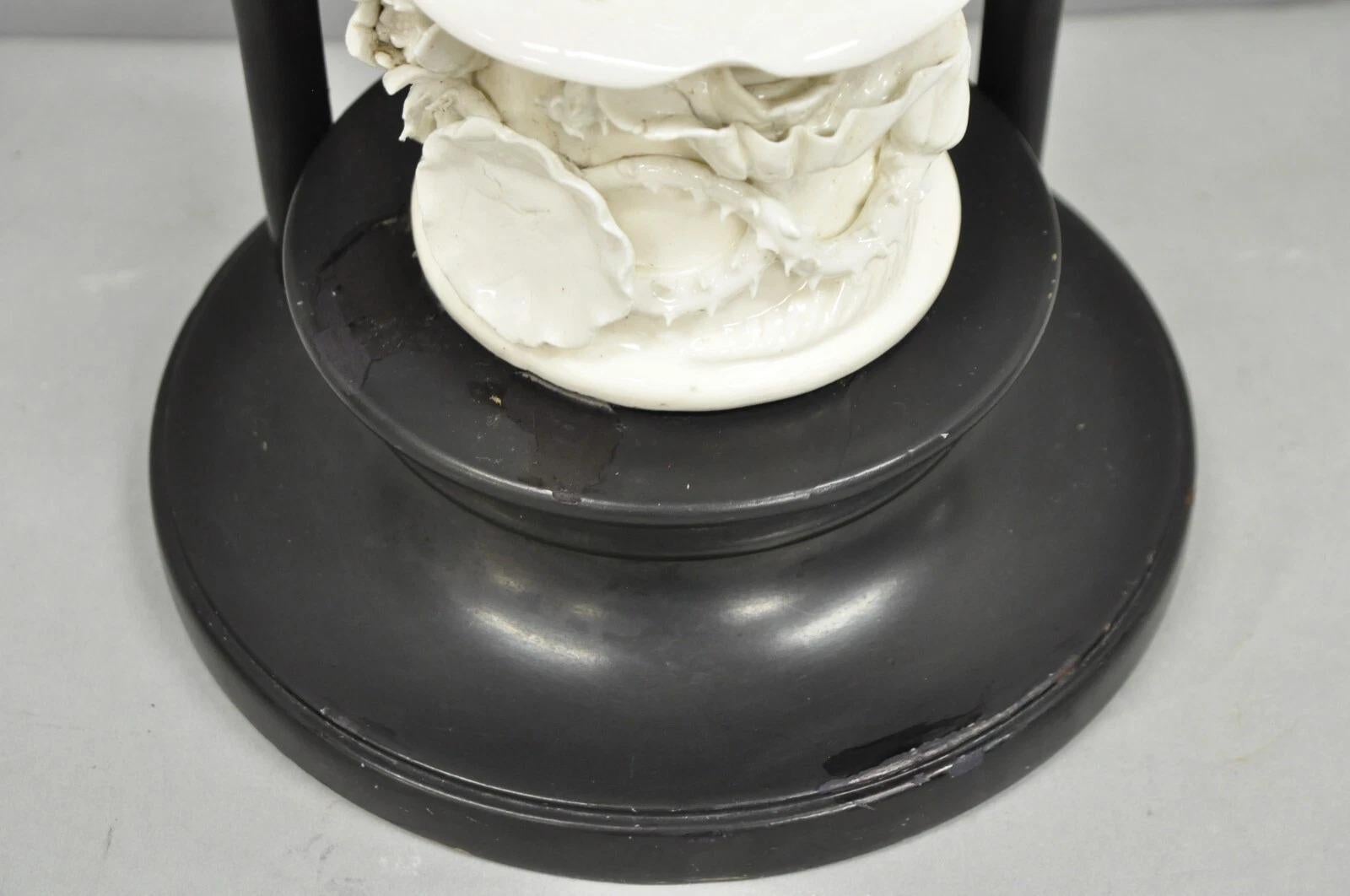 Lampe de table Vintage Chinoiserie Porcelaine Figure Guanyin Blanc de Chine en vente 1