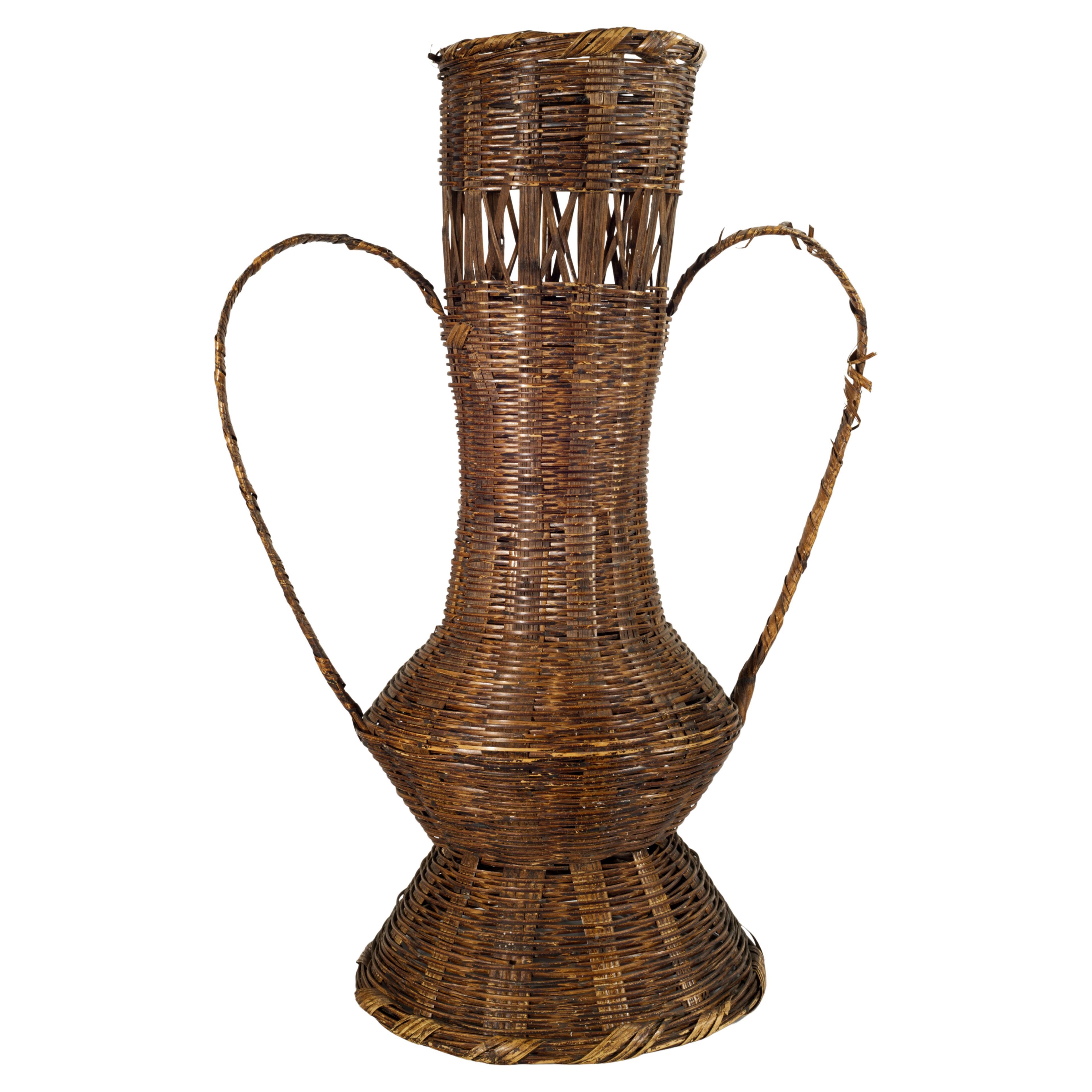 Vaso da terra in rattan e bambù intrecciato a cesto con maniglie, vintage Chinoiserie