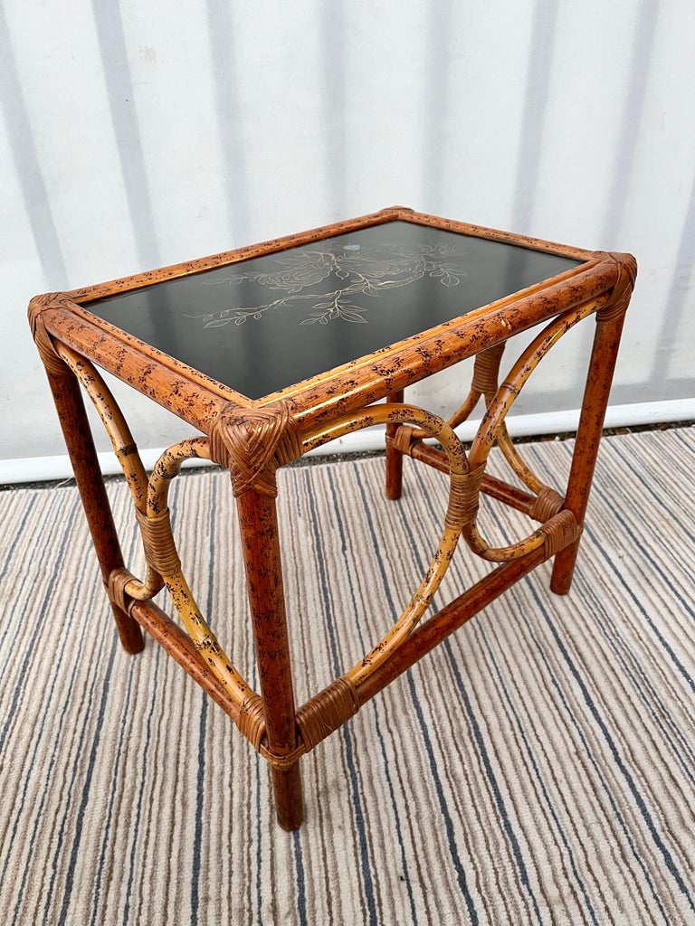 Vintage chinoiserie Rattan Nesting Tables, circa 1960s For Sale at 1stDibs
