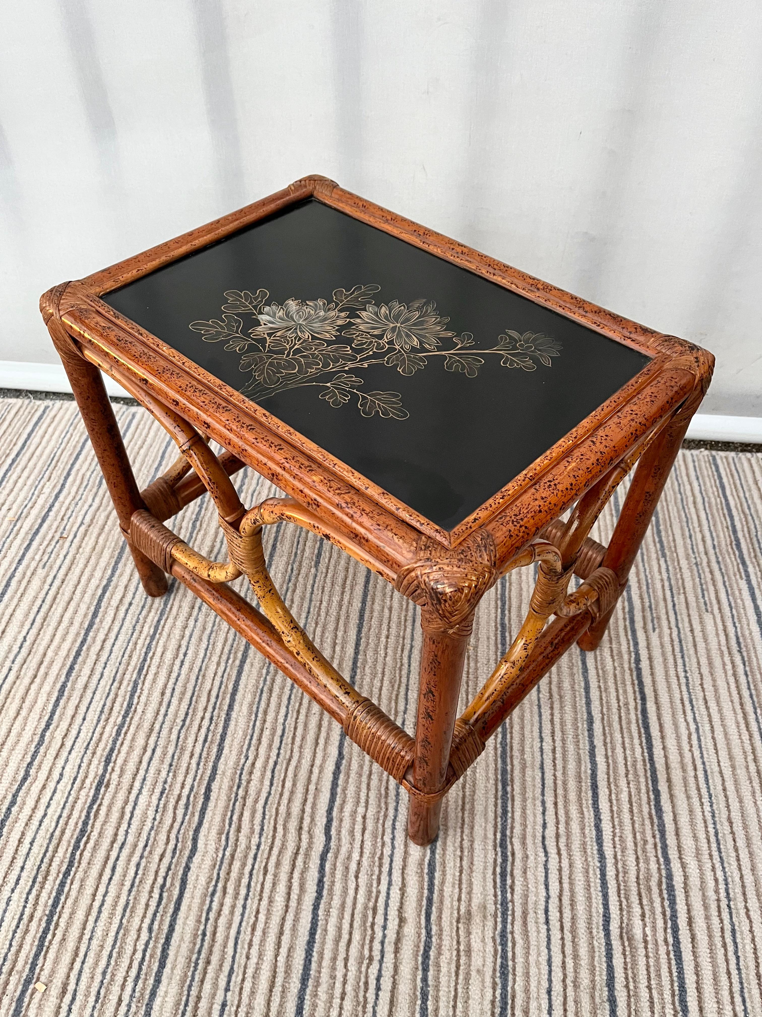 Laminated Vintage chinoiserie Rattan Nesting Tables, circa 1960s  For Sale