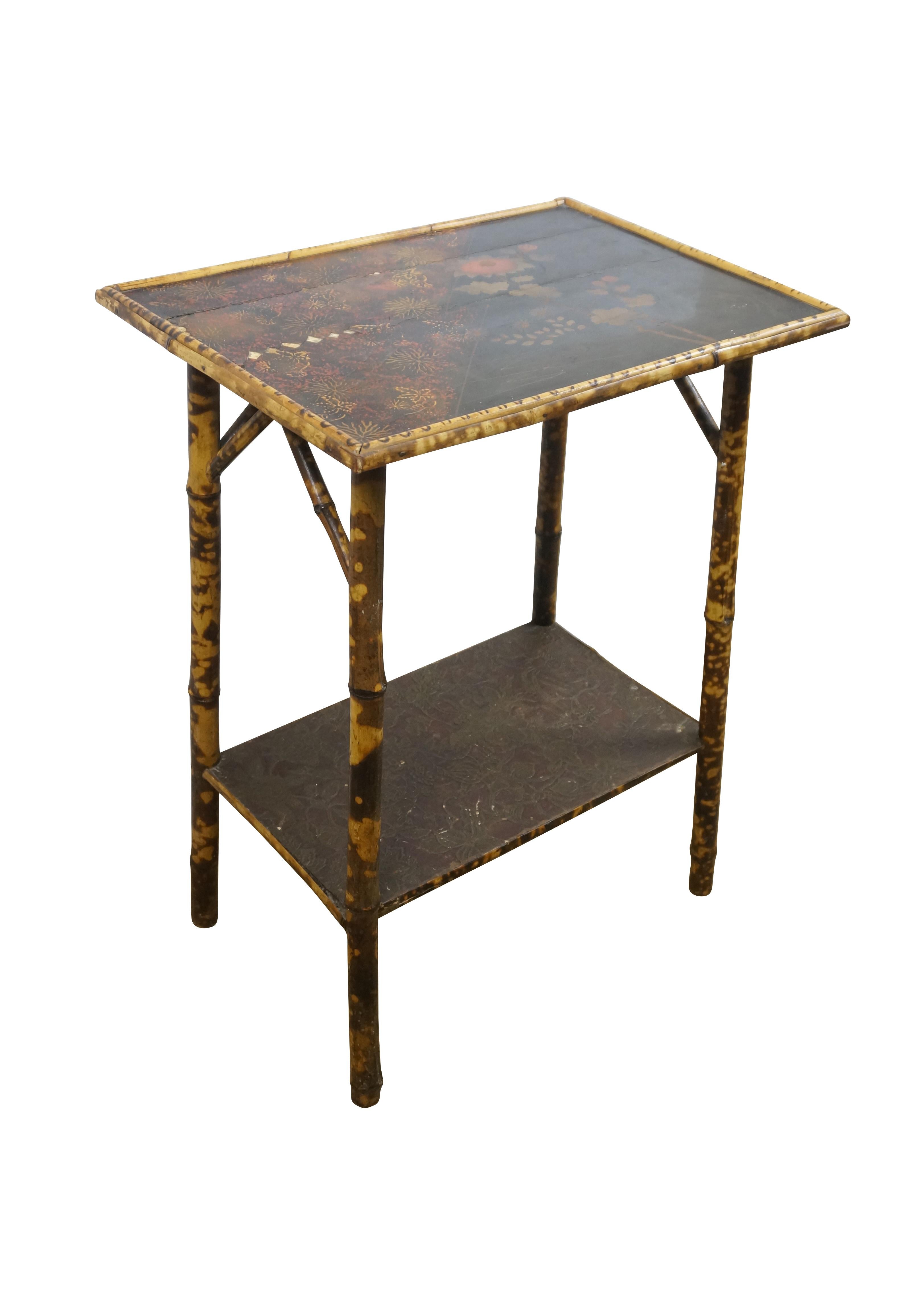 Cineserie Tavolo da salotto a due livelli in bambù laccato e bruciato, vintage Chinoiserie, 20
