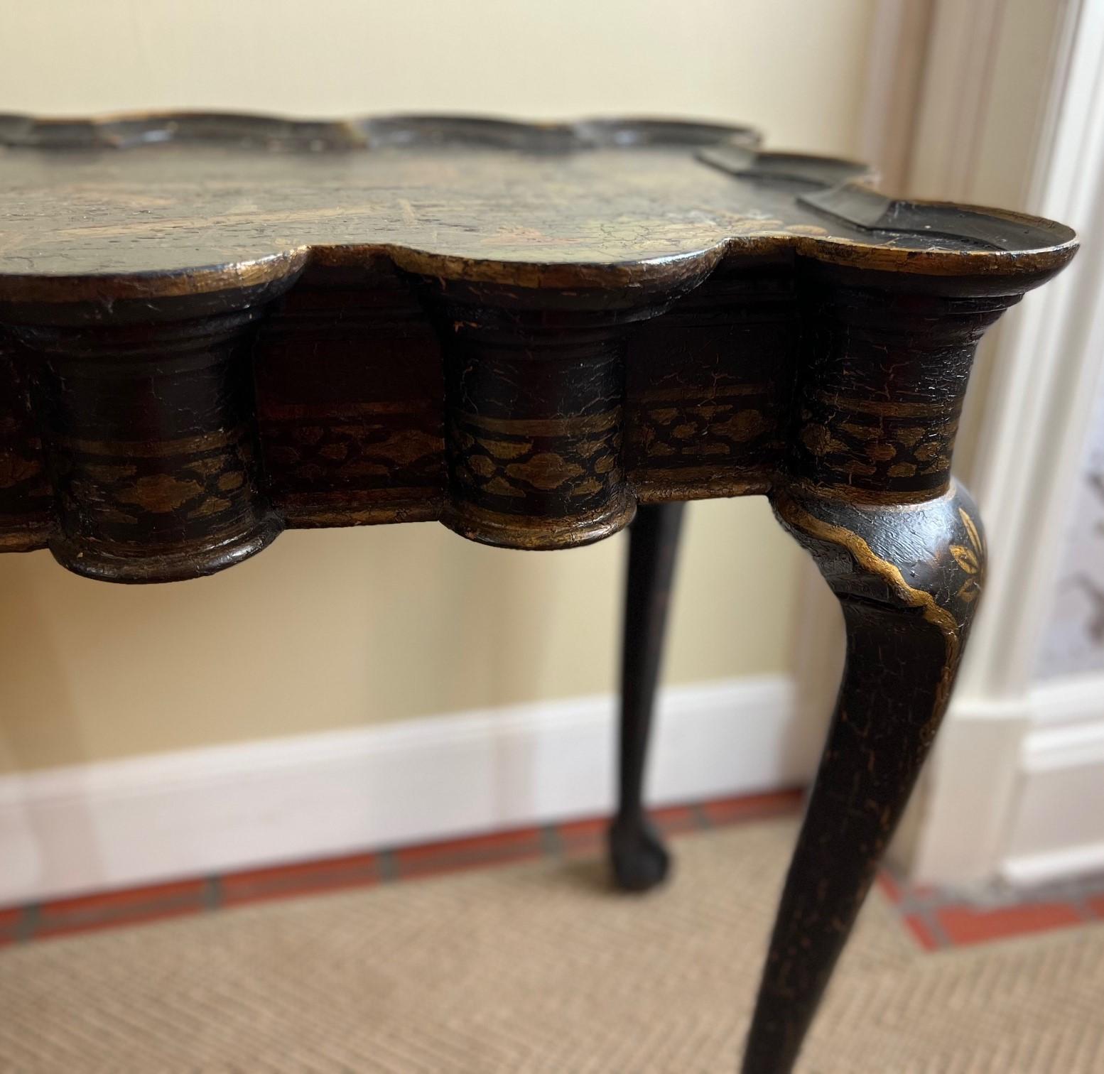 Vintage Chinoiserie Style Black and Gold Painted Side Table with Crackle Finish 4