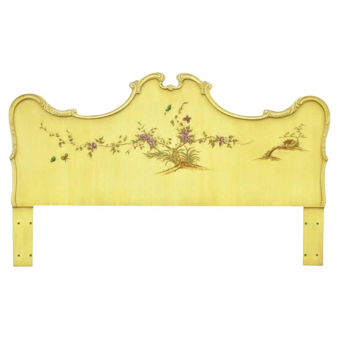Vintage Chinoiserie Gelb bemalt King Size Bett Kopfteil von Union National