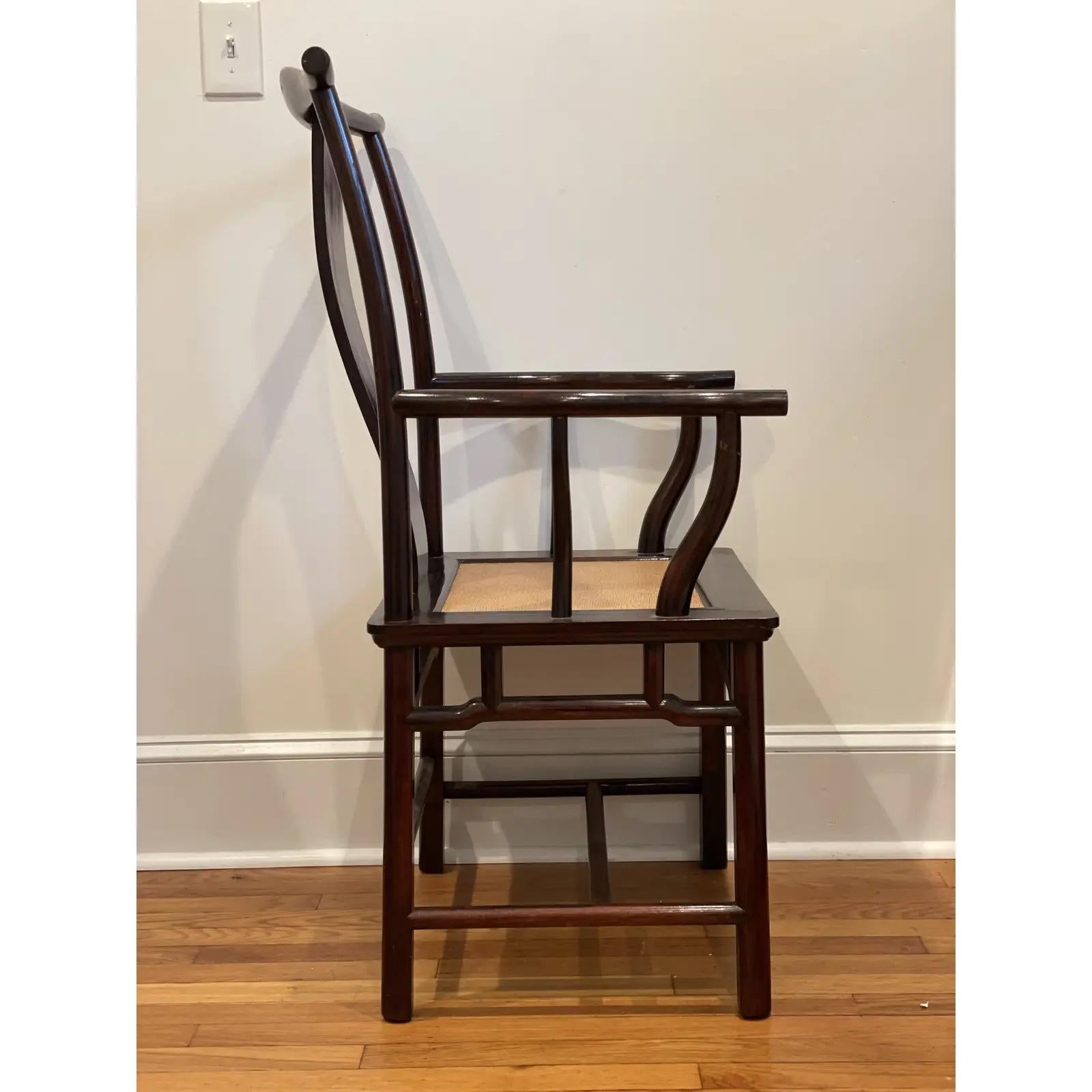 Vintage Chinoiserie Yoke Back Scholar Chair In Good Condition For Sale In W Allenhurst, NJ