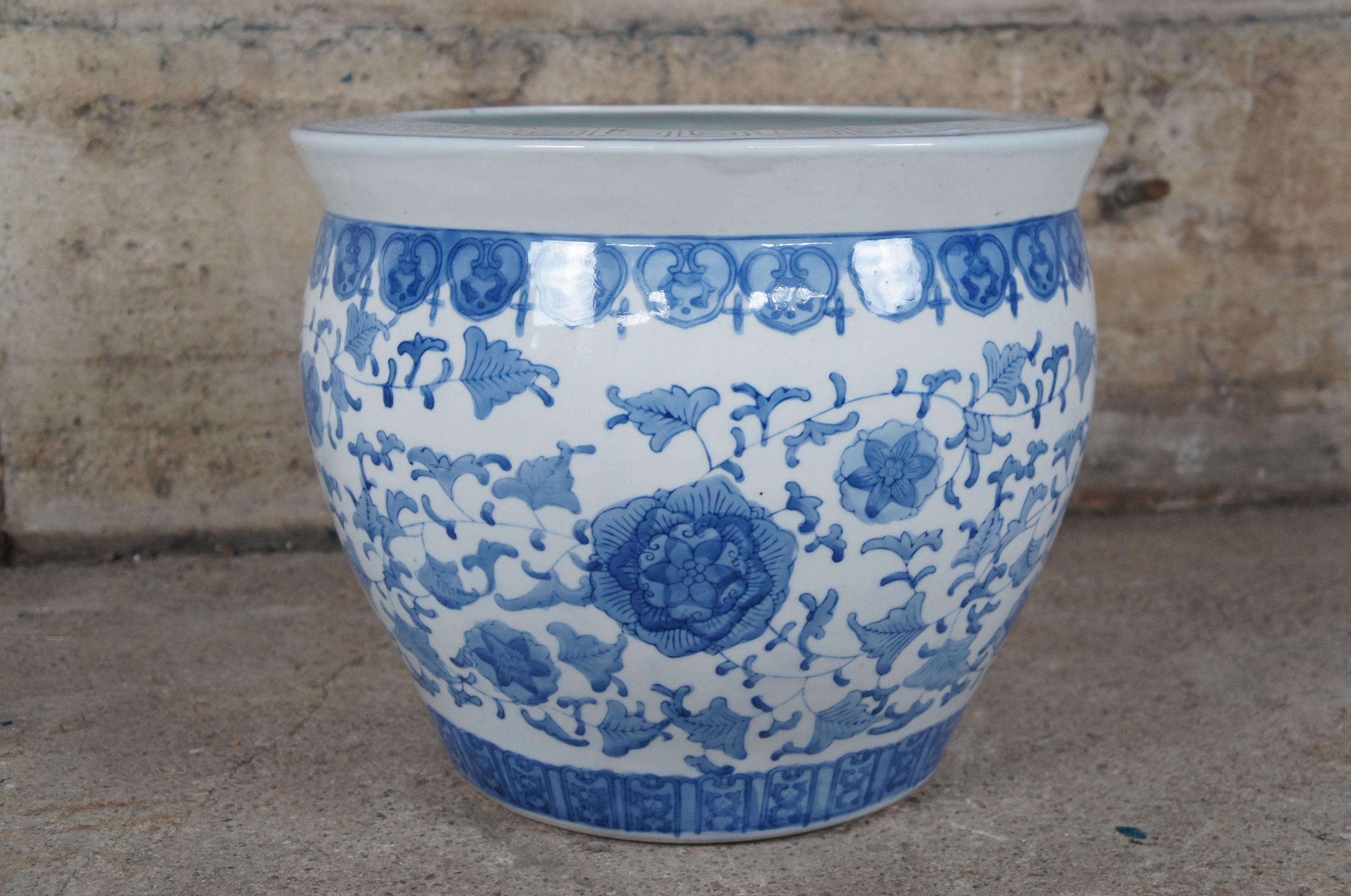 20th Century Vintage Chinse Ceramic Blue & White Fish Bowl Planter Floral Chinoiserie Pot For Sale