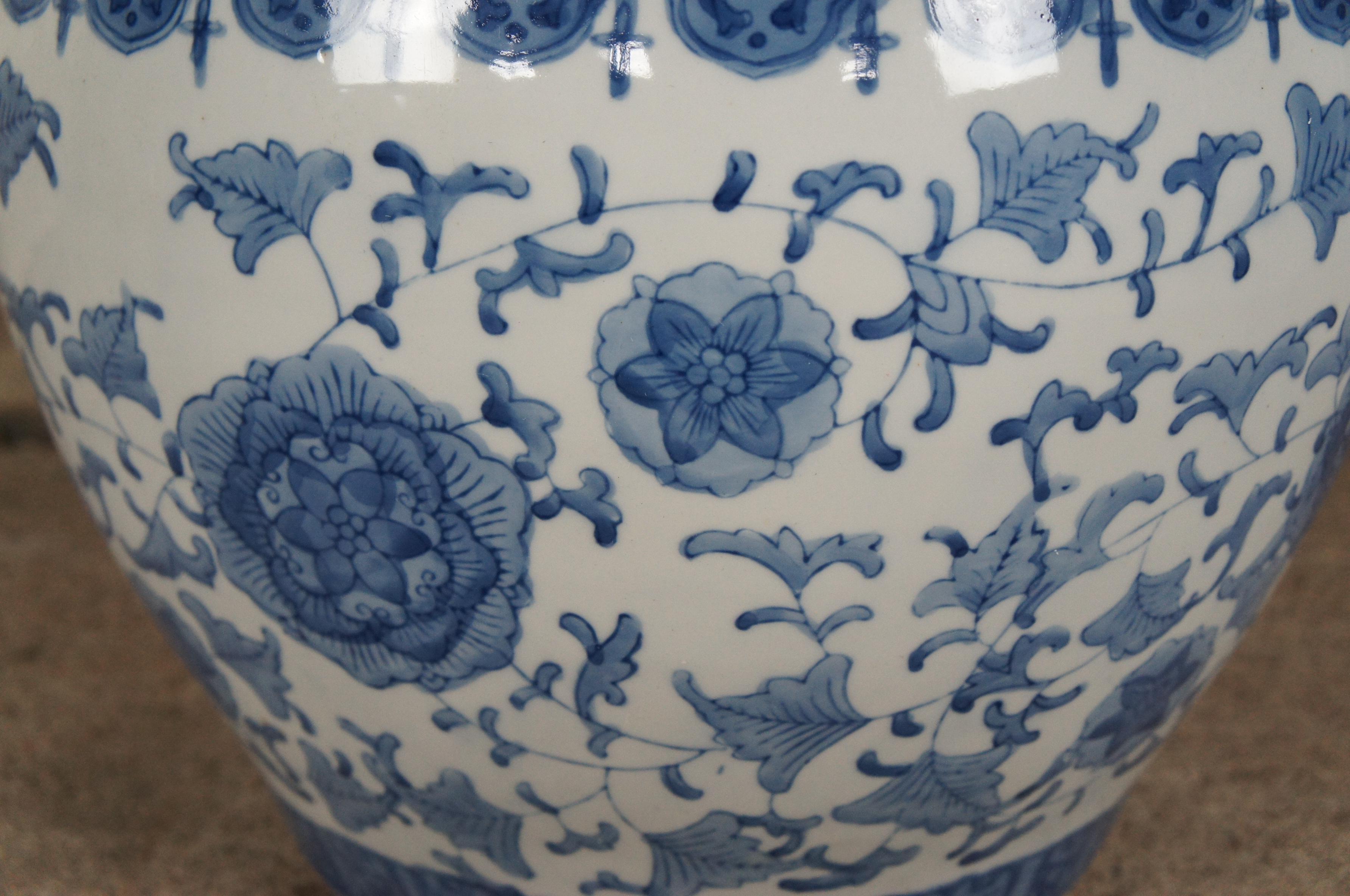 Vintage Chinse Ceramic Blue & White Fish Bowl Planter Floral Chinoiserie Pot For Sale 3