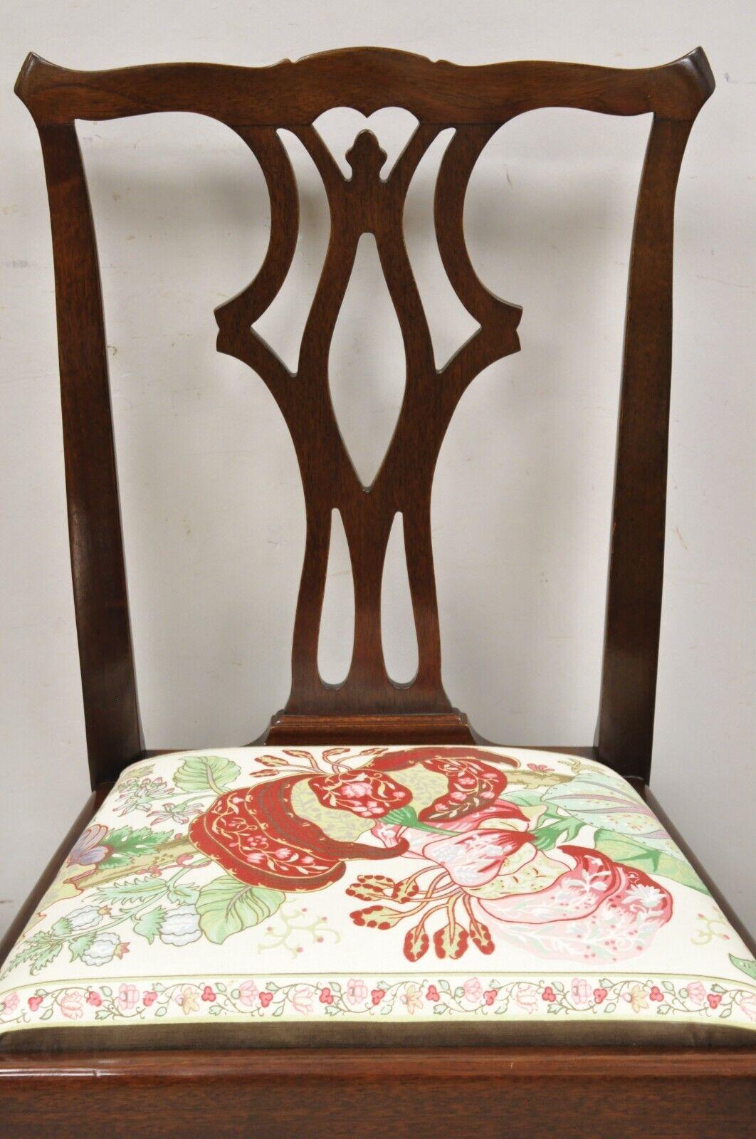 Vintage Chippendale Georgian Style Solid Mahogany Dining Side Chairs, Set of 4 For Sale 1