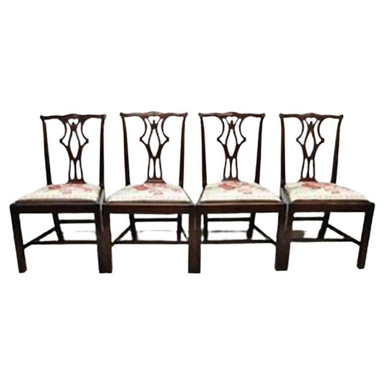 Vintage Chippendale Style Solid Mahogany Dining Side Chairs