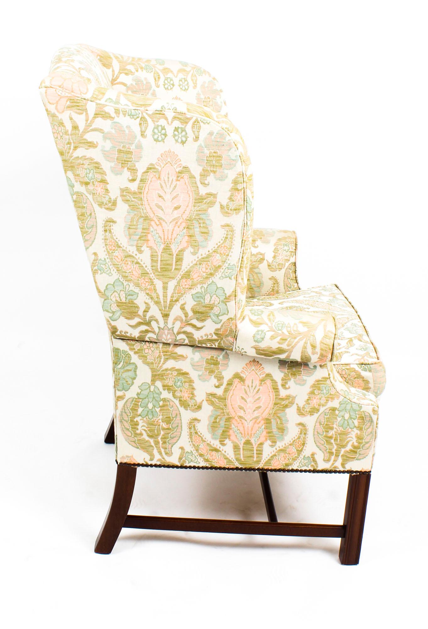 Vintage Chippendale Revival Wingback Chair Sessel:: 20. Jahrhundert 4