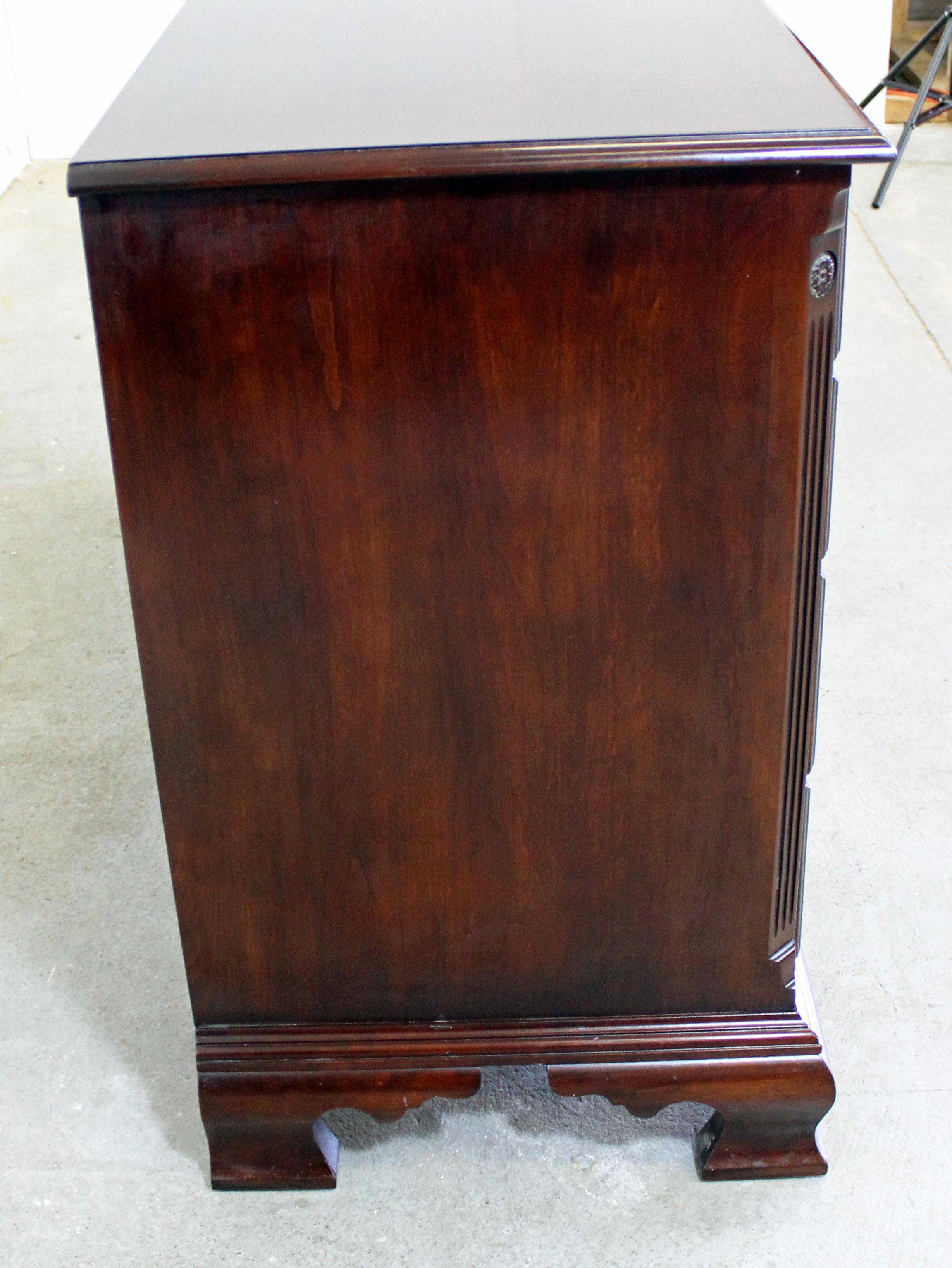 American Vintage Chippendale Statton Old Town Cherry Dresser