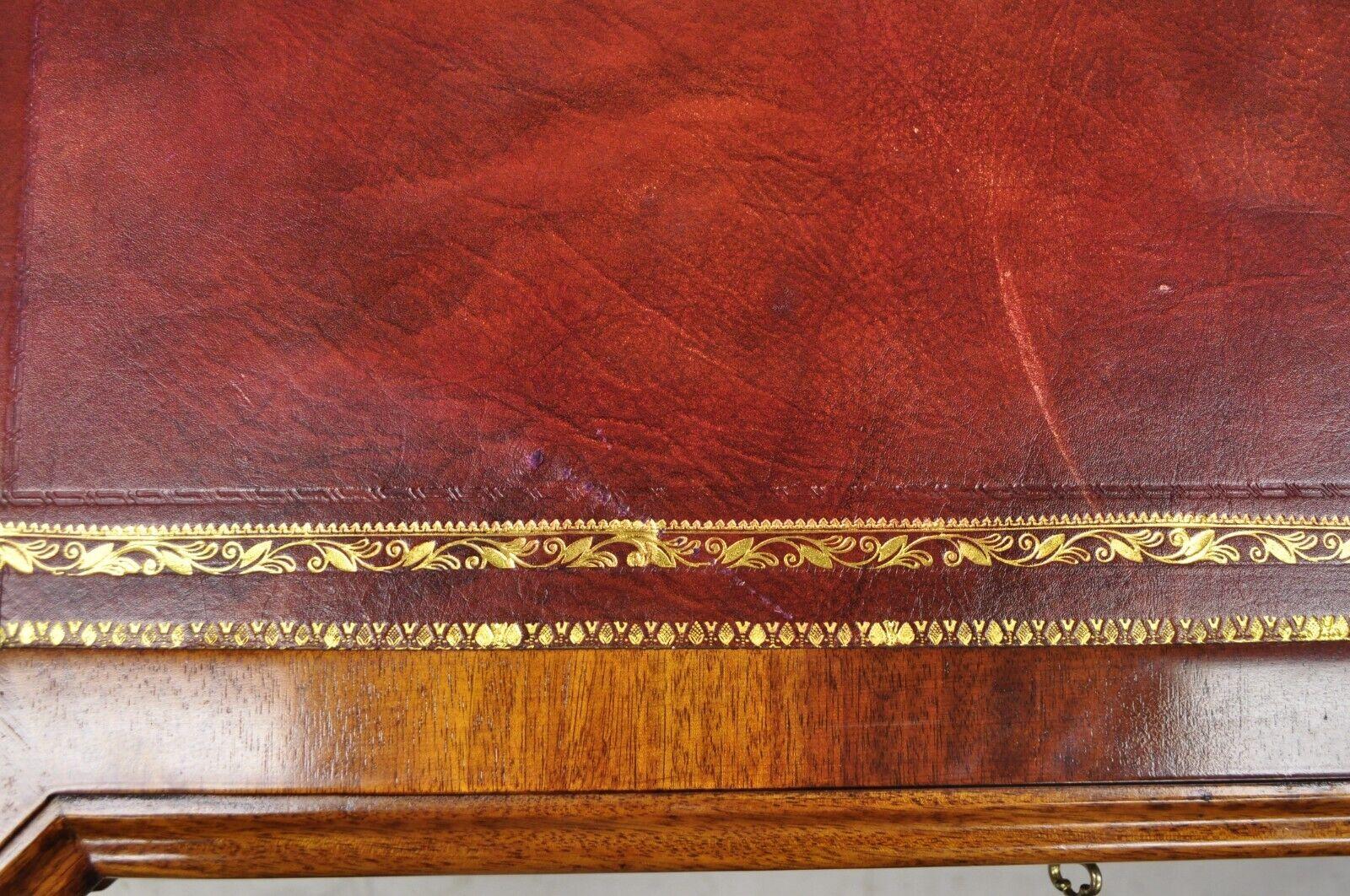 Doppelseitiger Executive Partner-Schreibtisch aus Leder im Chippendale-Stil mit Lederplatte im Angebot 2