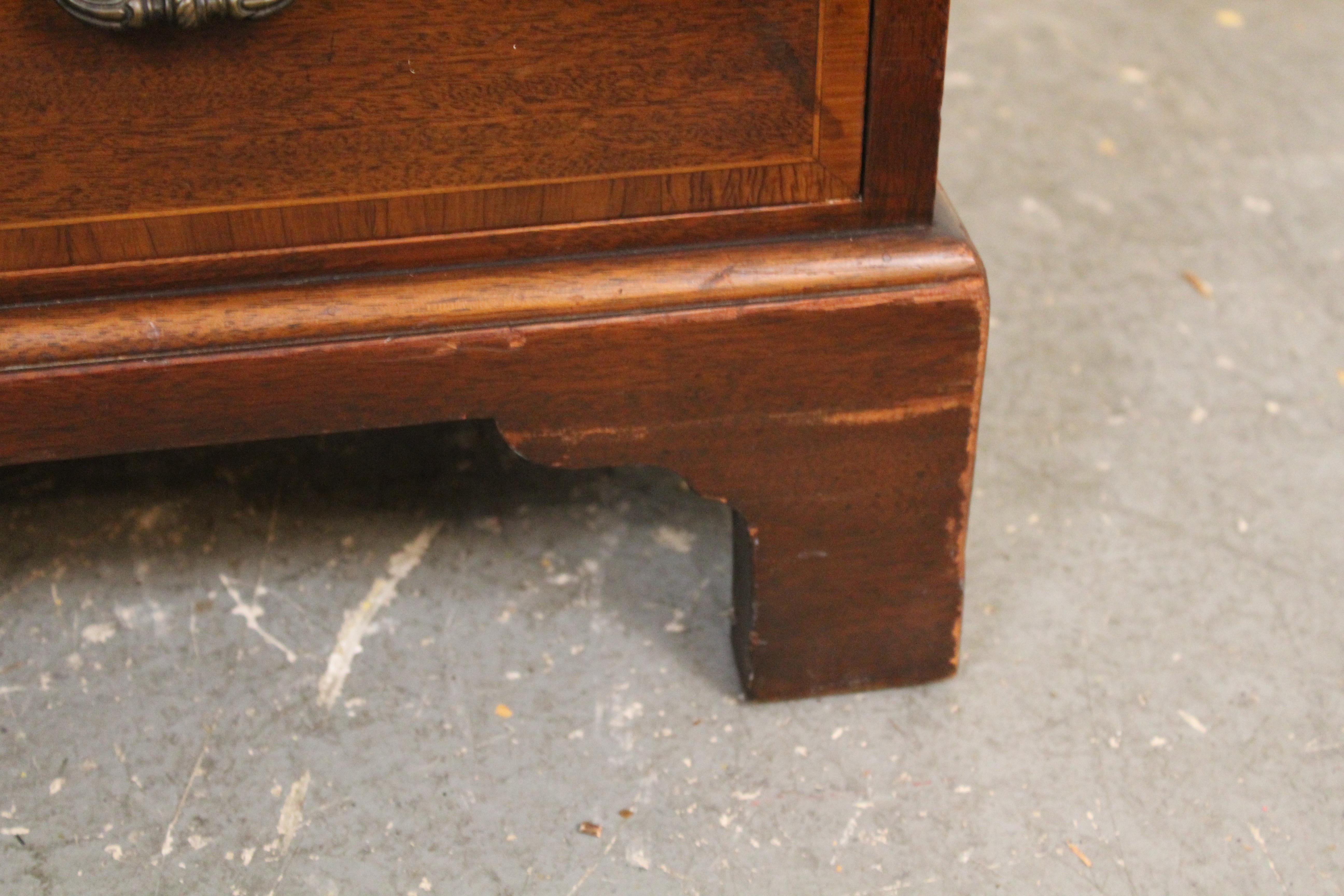 Vintage Chippendale Style Flip-Top Dresser by Baker Furniture For Sale 7