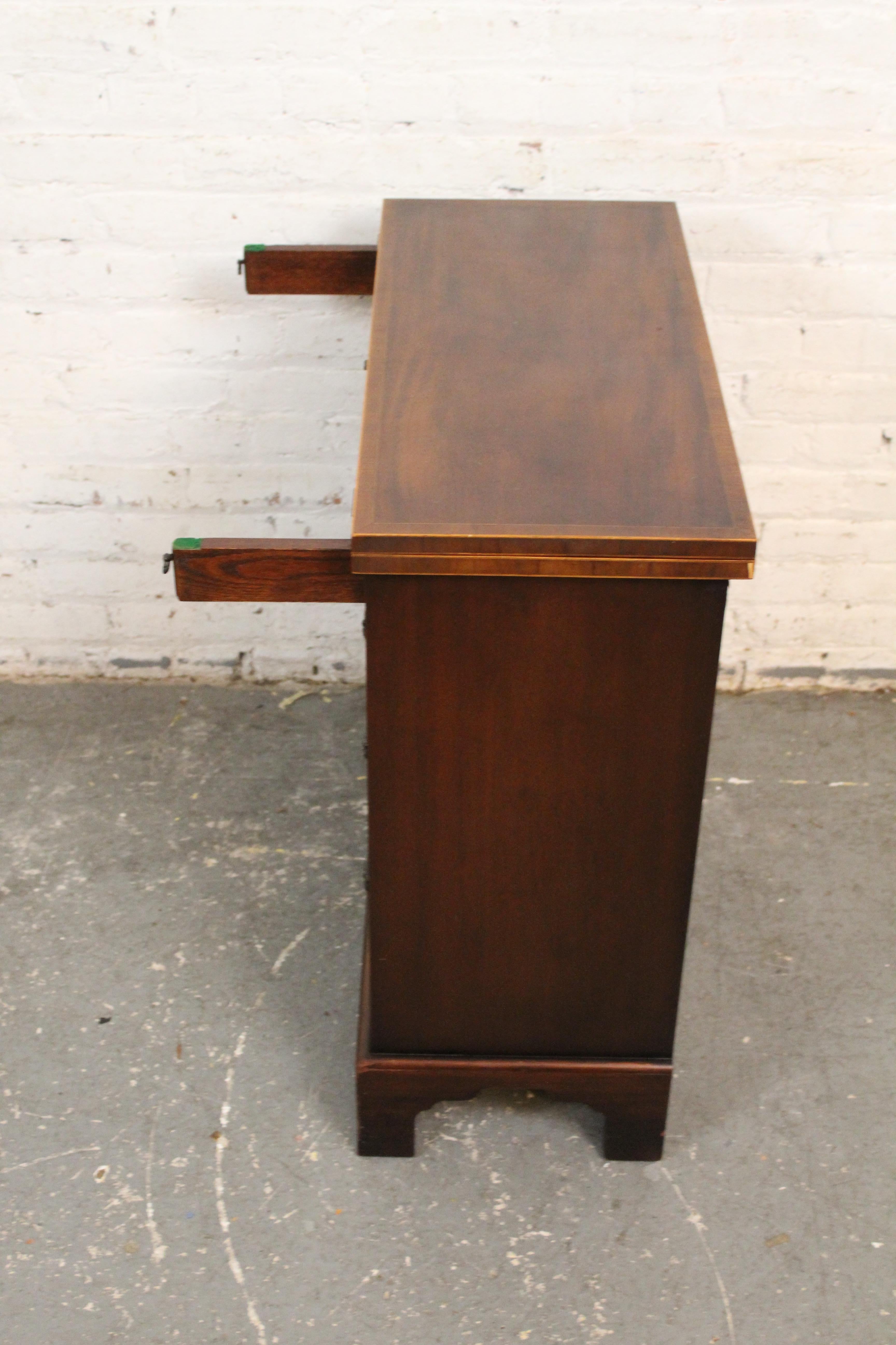 Vintage Chippendale Style Flip-Top Dresser by Baker Furniture For Sale 2