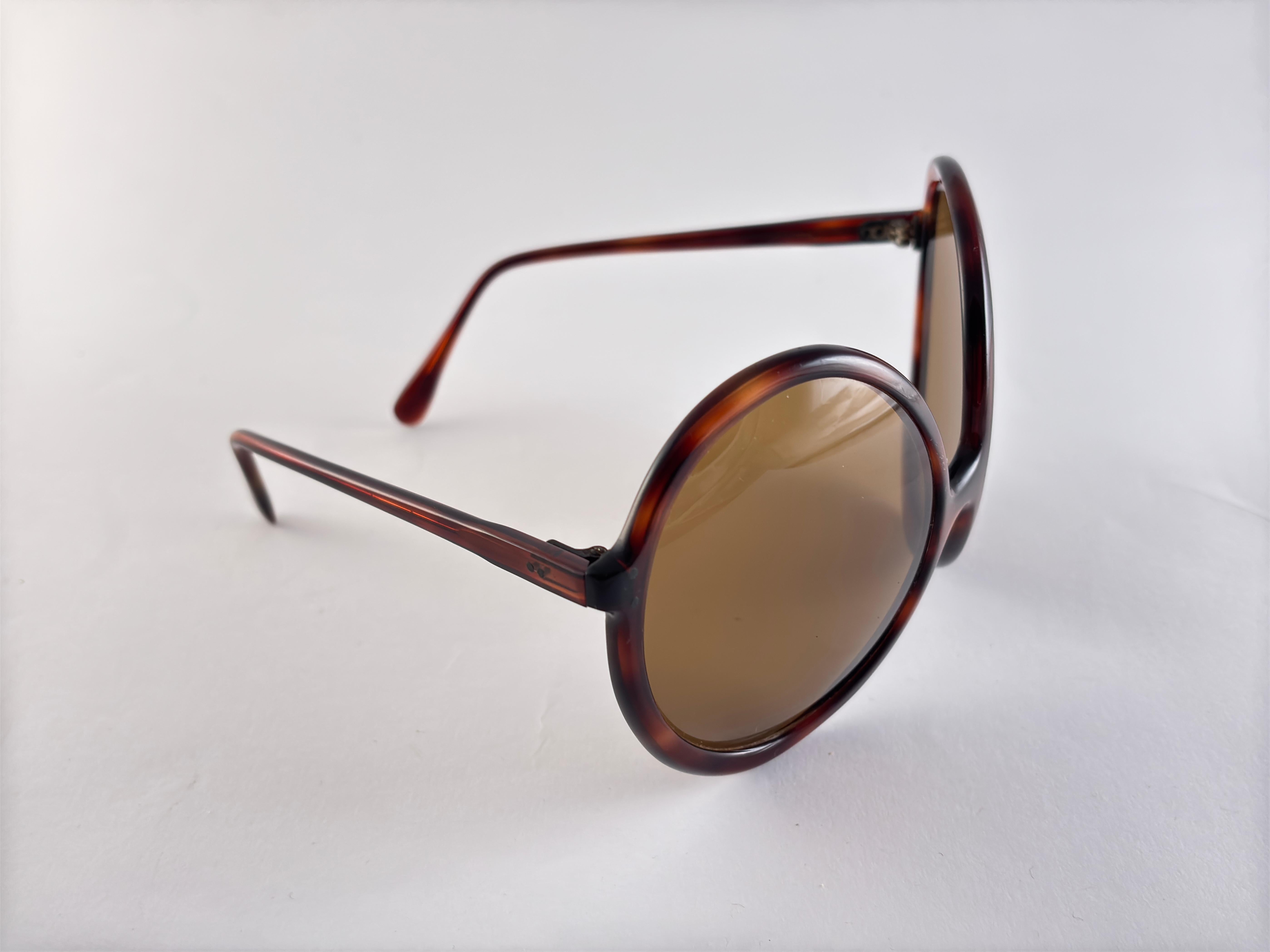 Vintage Chistil Übergroße Schildpatt-Sonnenbrille 1970, hergestellt in Frankreich (Braun) im Angebot