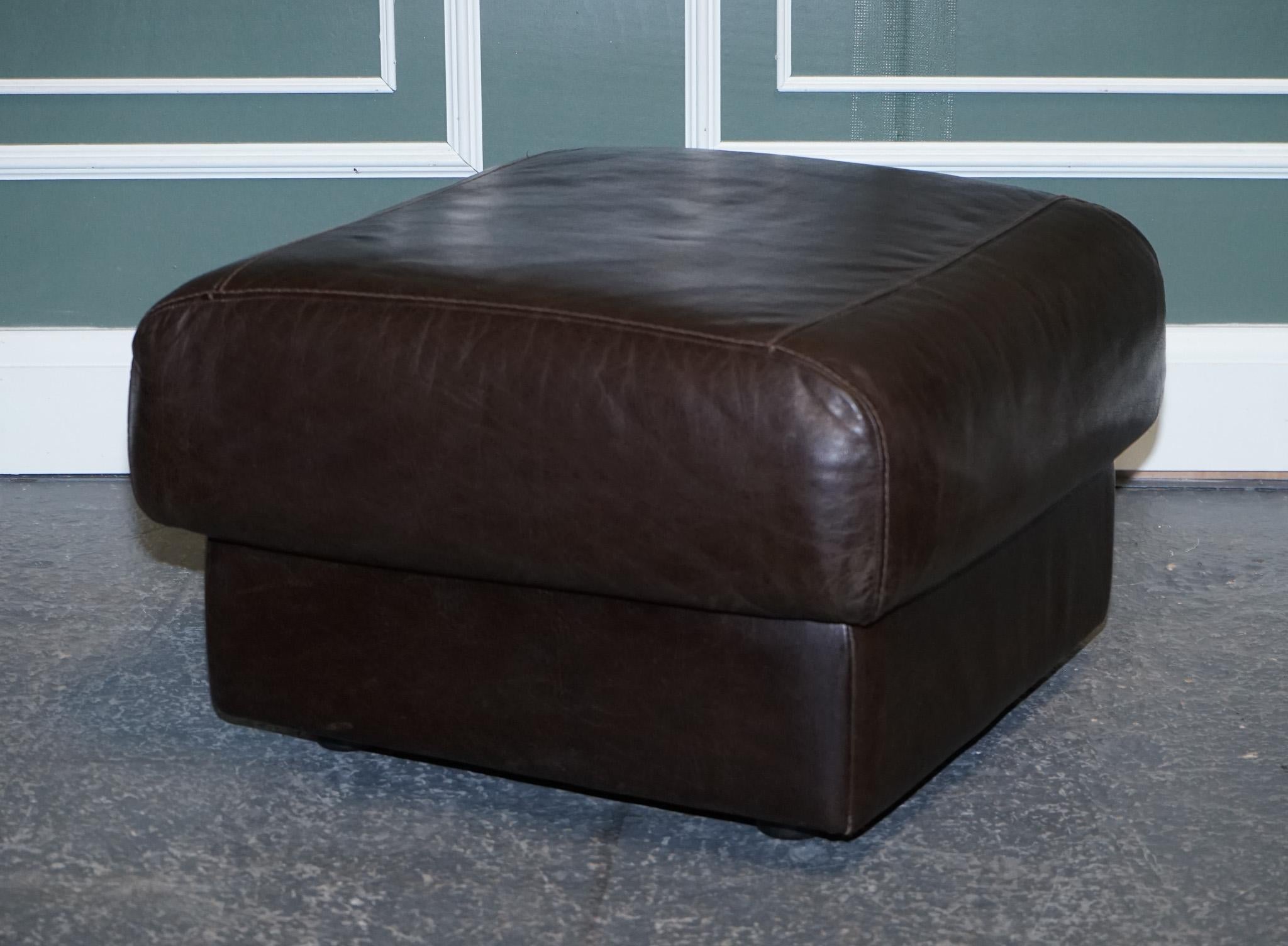 British ViNTAGE CHOCOLATE BROWN LEATHER FOOTSTOOL For Sale