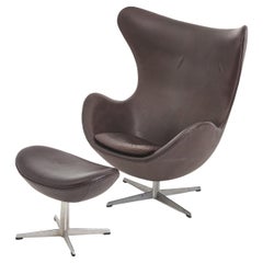 Vintage Chocolate Brown Leather Fritz Hansen Egg Chair With Footstool