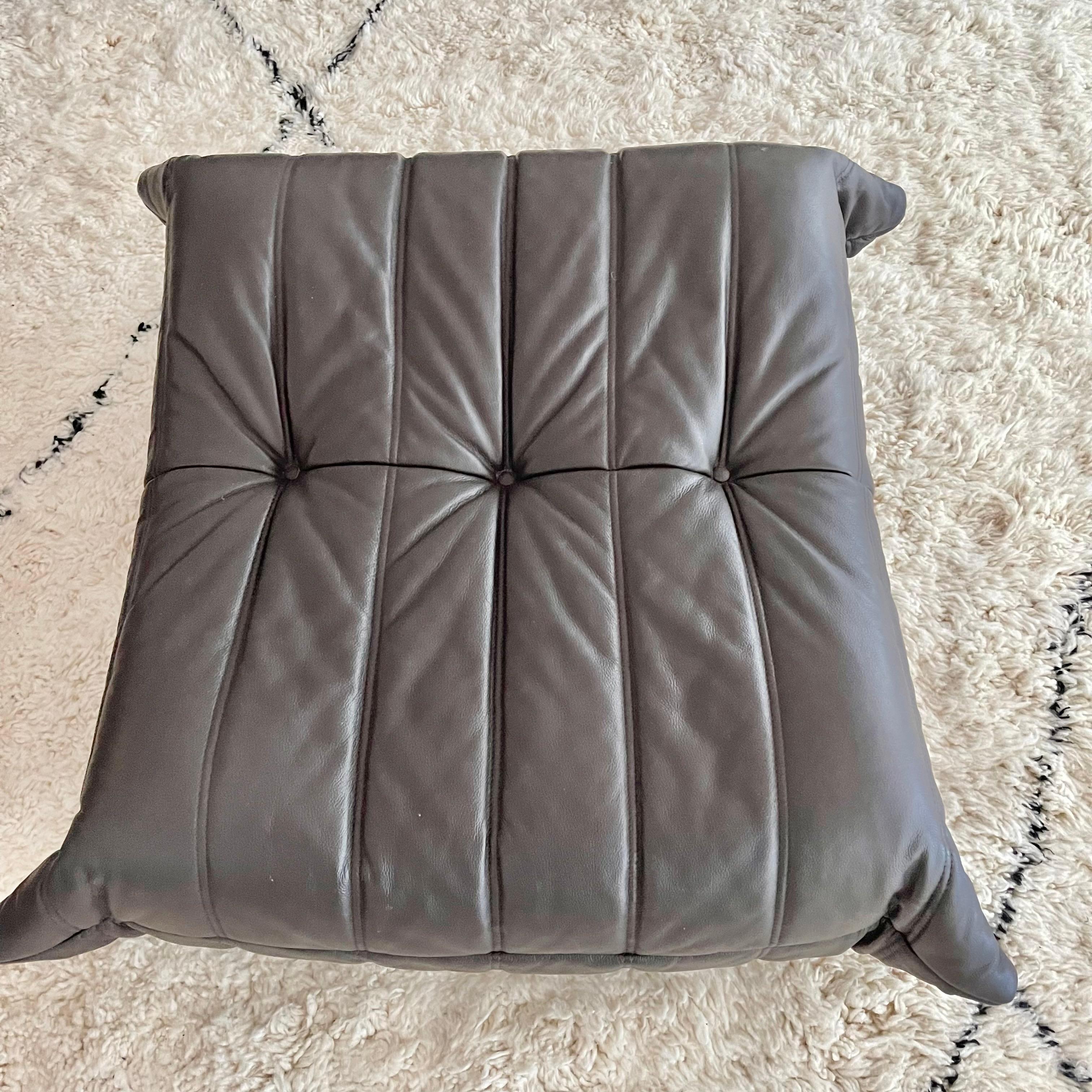 Dark Brown Leather Togo Set by Ligne Roset, 1980s France For Sale 2