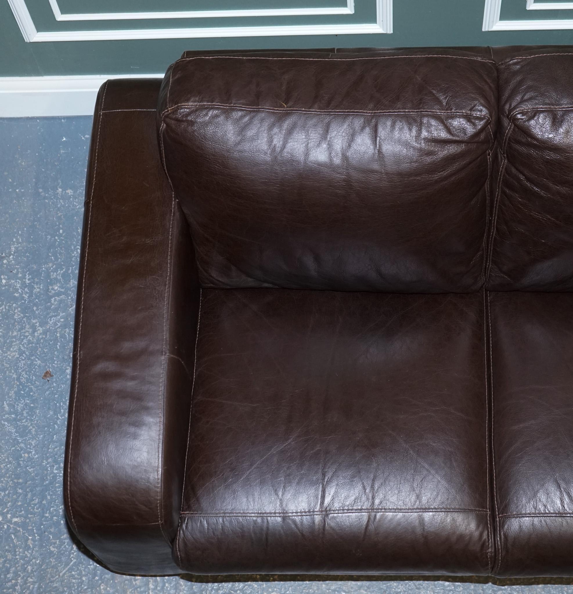 British Vintage Chocolate Brown Leather Two Seater Sofa by Sofitalia For Sale