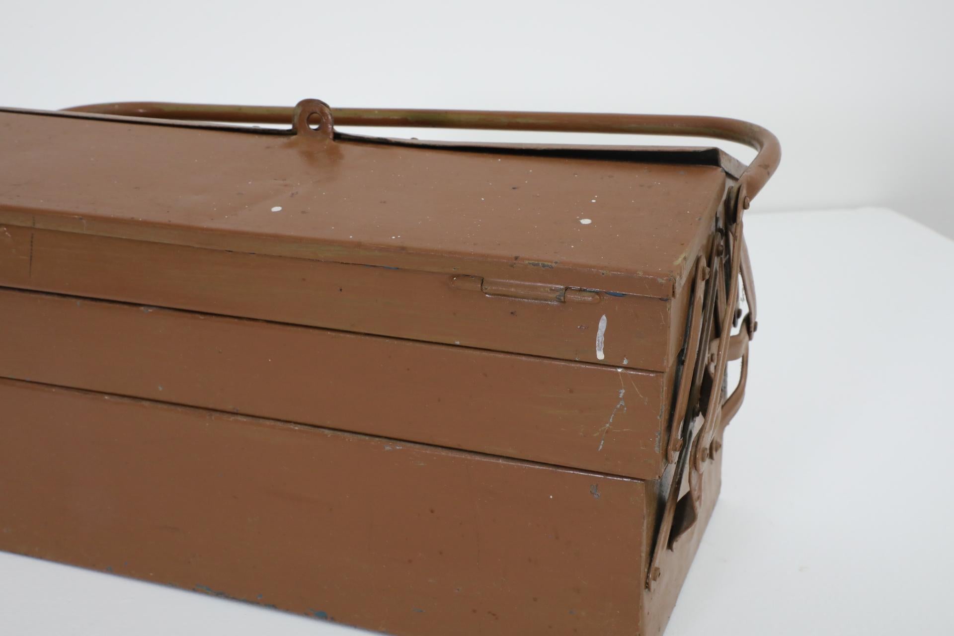 Vintage Chocolate Brown Metal Tool or Tackle Box For Sale 9