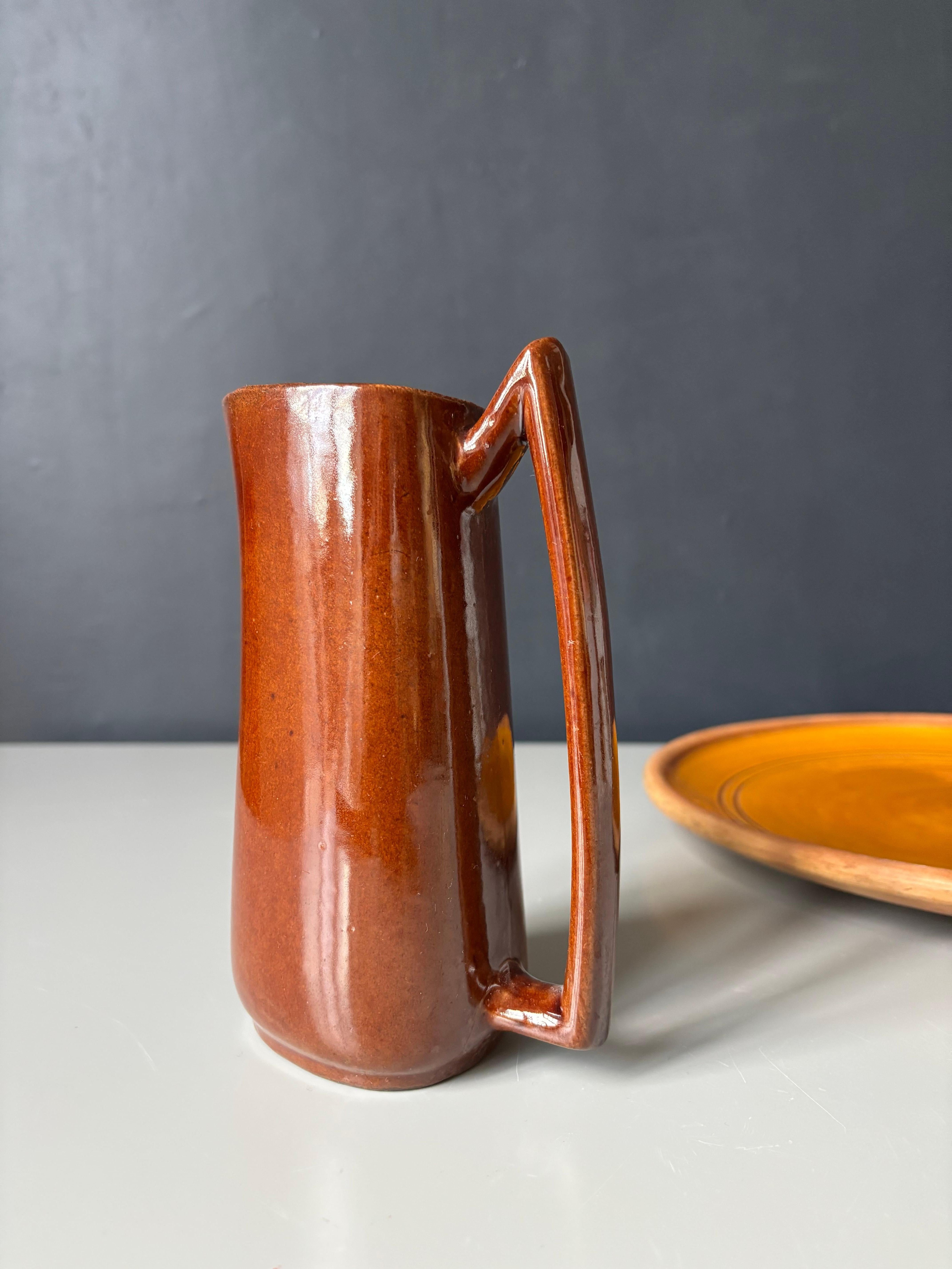 Schokoladenbraune Krugvase, 1960er Jahre im Zustand „Gut“ im Angebot in Copenhagen, DK
