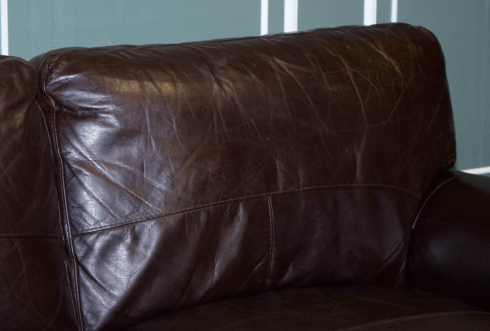 Leather ViNTAGE CHOCOLATE BROWN TWO TO THREE SEATER SOFA For Sale