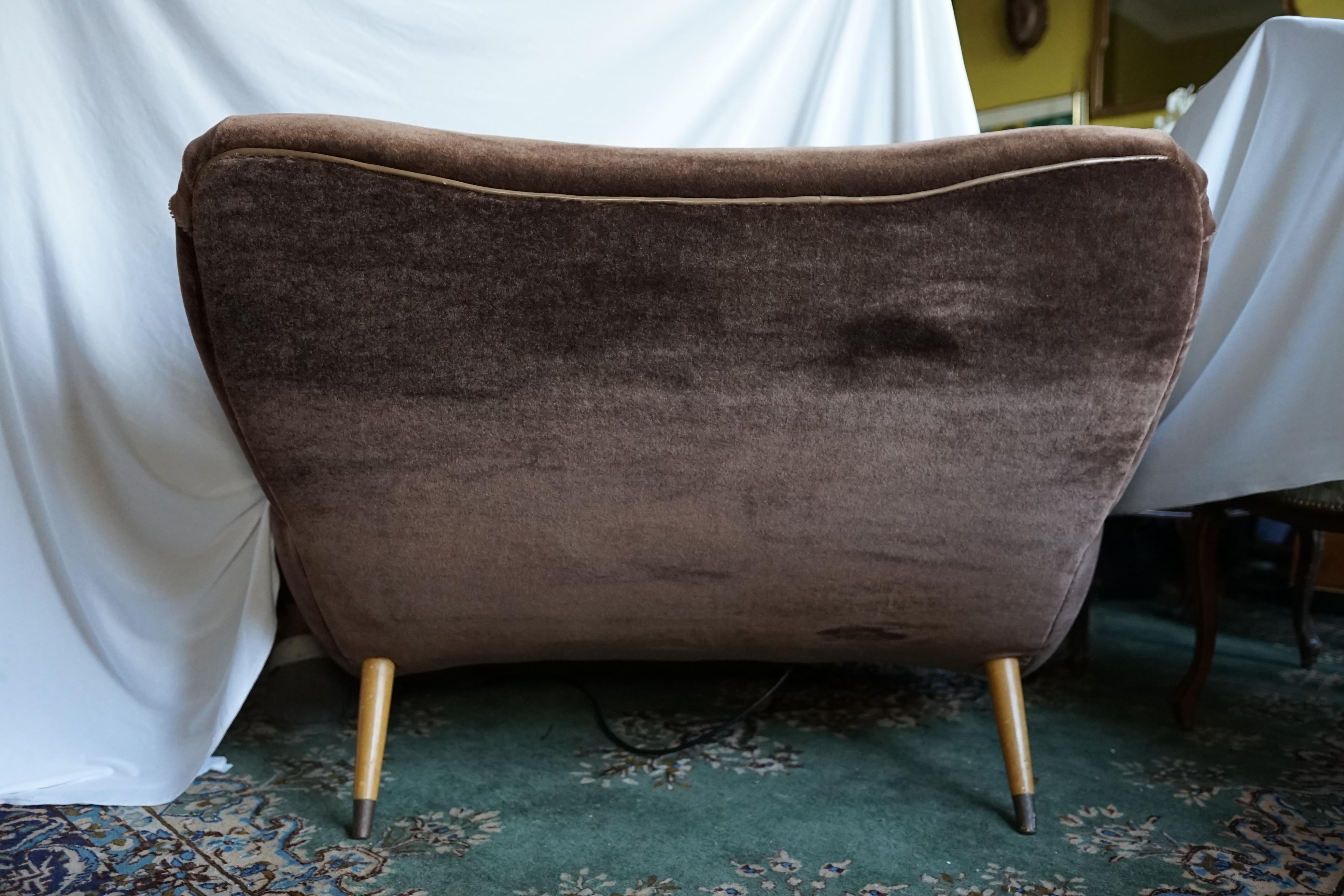 Custom Chaise Lounge Mohair Dark Chocolate Electric Motor Extra Wide 1960s  For Sale 10