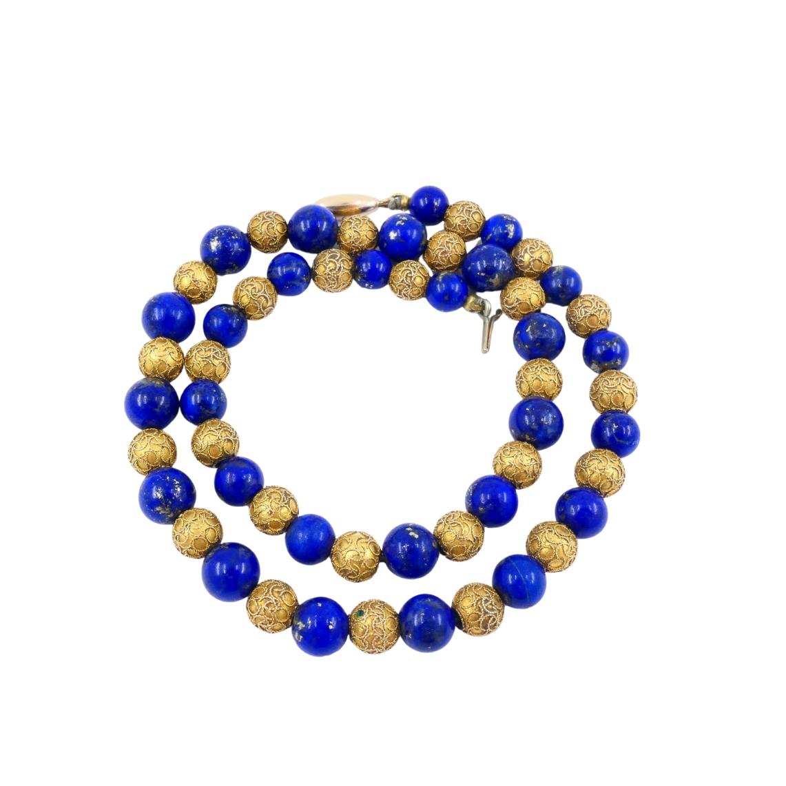 Collana girocollo vintage in oro 14k con perline di Lapislazzuli in vendita 1