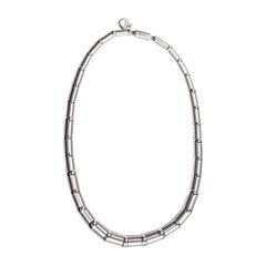 Vintage Chopard  Collier tubulaire « Les Chaines » en or blanc 18 carats