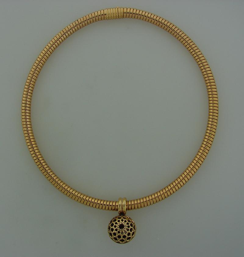 Round Cut Vintage Chopard Necklace 18k Gold Happy Diamond Tubogas