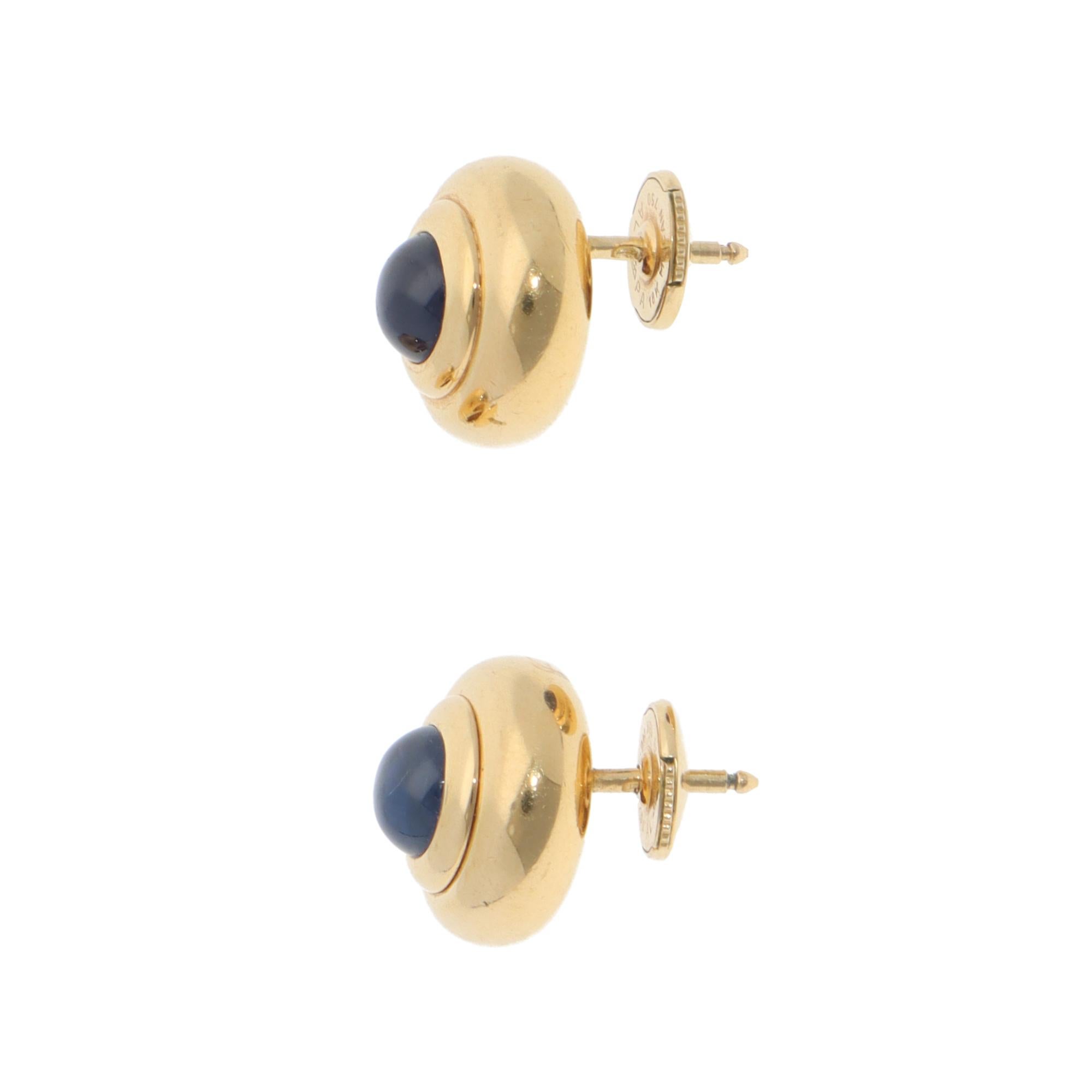 Cabochon Vintage Chopard Sapphire Stud Earrings in Yellow Gold