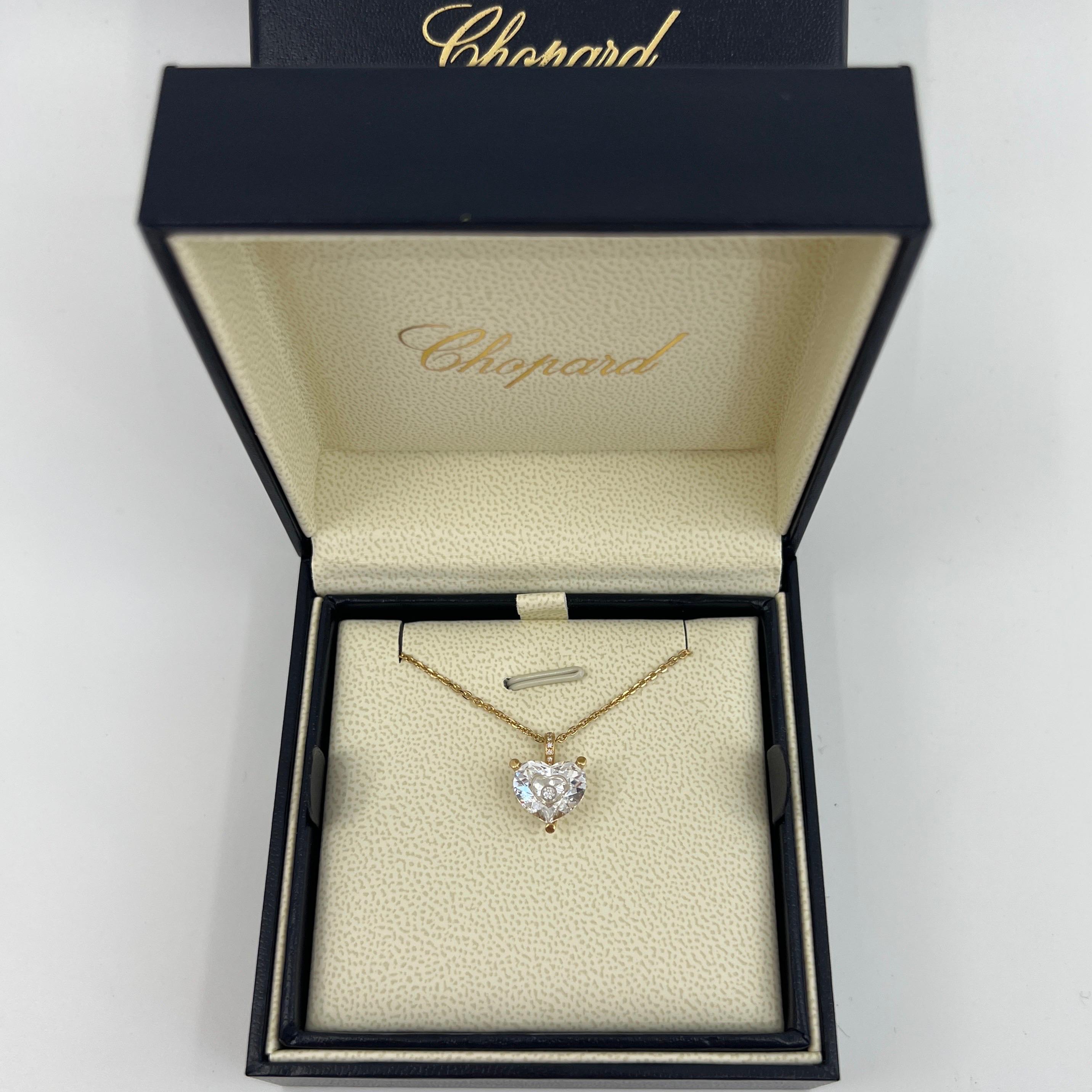 Vintage Chopard So Happy Diamonds Heart 18k Yellow Gold Pendant Necklace For Sale 2