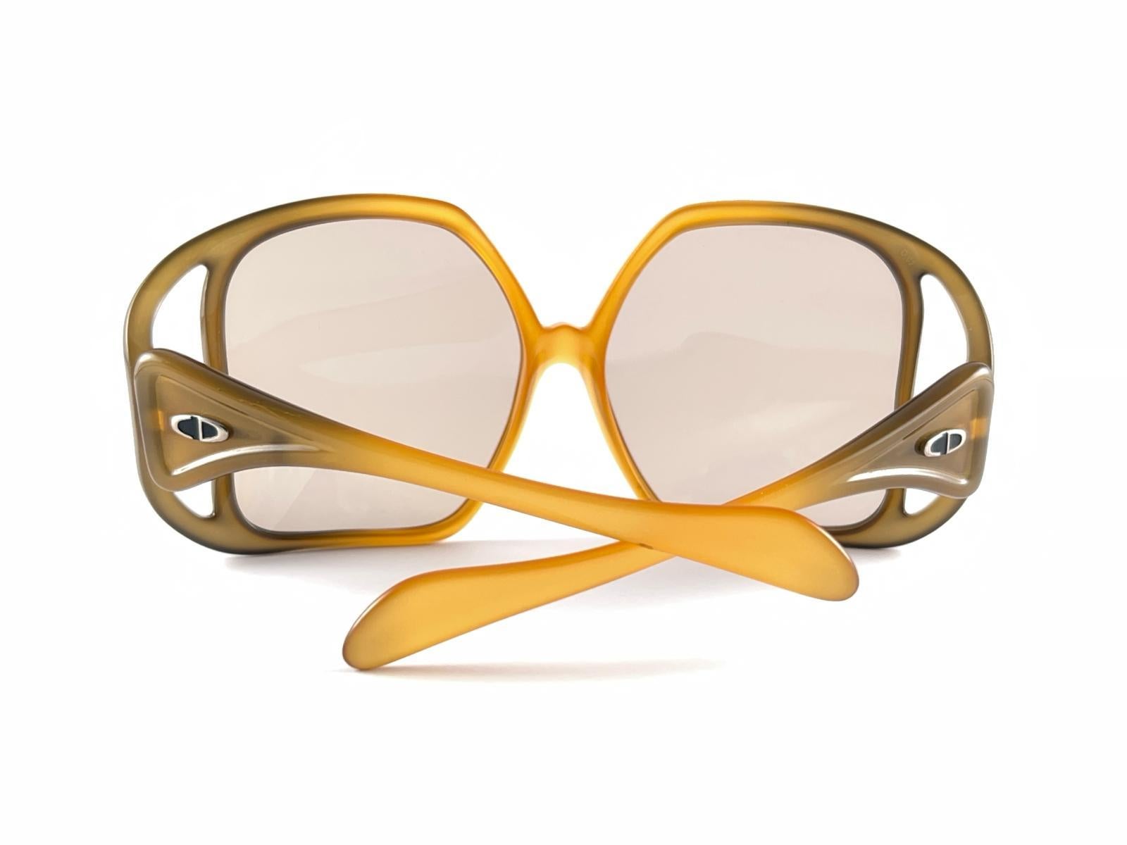 Vintage Christian D02 Avant Garde Two Tone Optyl Audrey Hepburn 1975 Sunglasses  For Sale 5