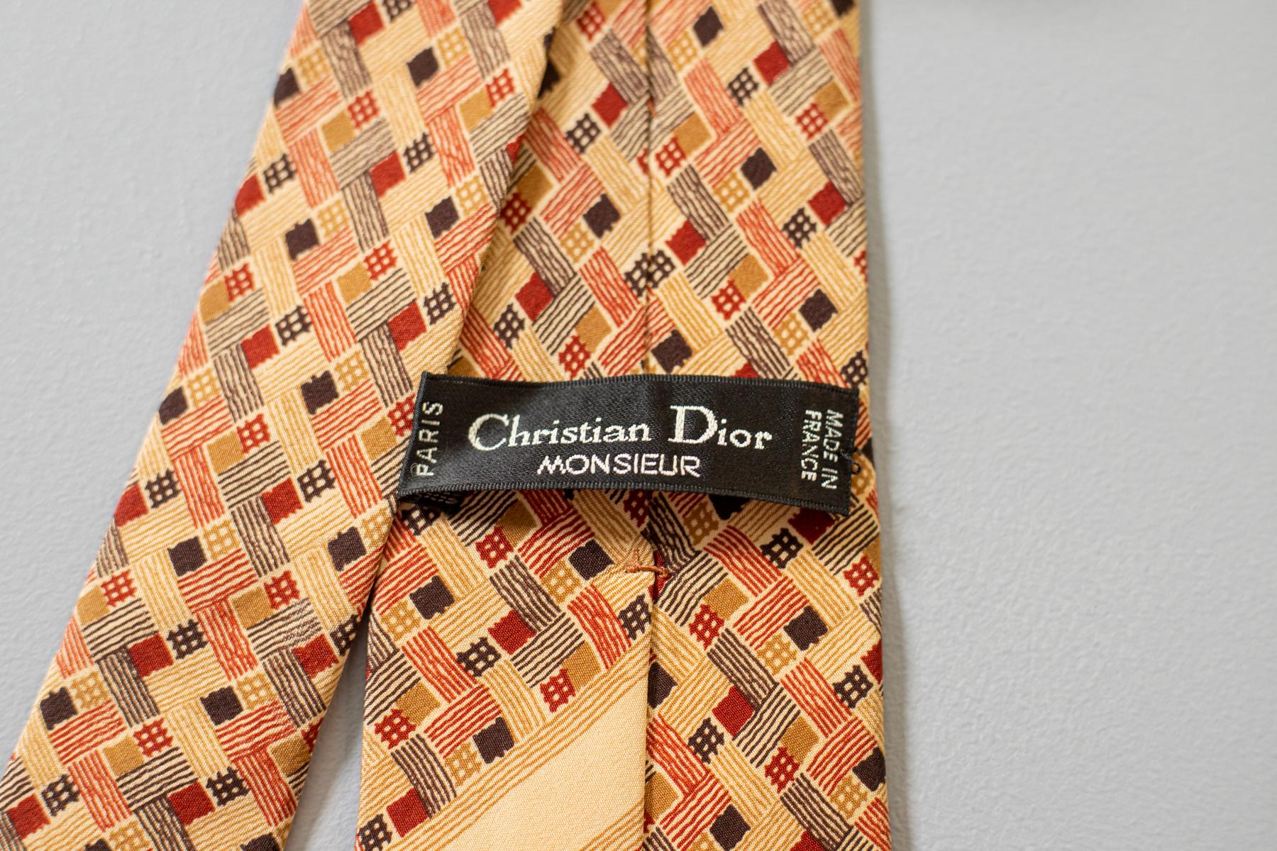 Vintage Christian Dior 100% silk elegant tie  In Good Condition In Milano, IT