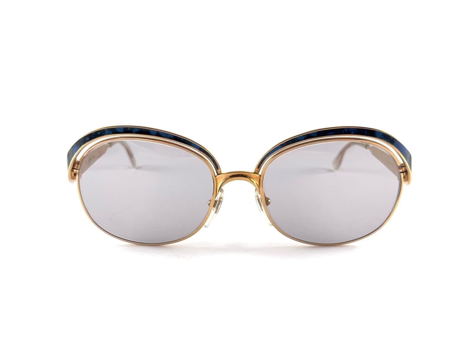 Vintage Christian Dior 2037  Gold & Blue Marbled Sunglasses 1970'S Austria In New Condition For Sale In Baleares, Baleares