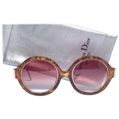  Christian Dior - Lunettes de soleil vintage 2446 40 en optyl ambré et or translucide