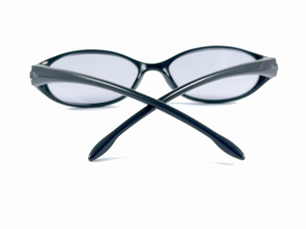Vintage Christian Dior 3073 Black Oval Sleek Frame 2000'S Sunglasses Austria Y2K For Sale 8