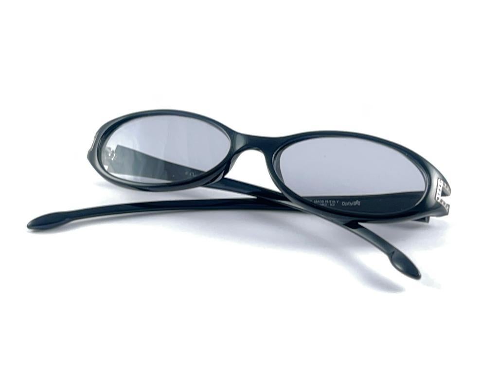 Vintage Christian Dior 3073 Black Oval Sleek Frame 2000'S Sunglasses Austria Y2K For Sale 11
