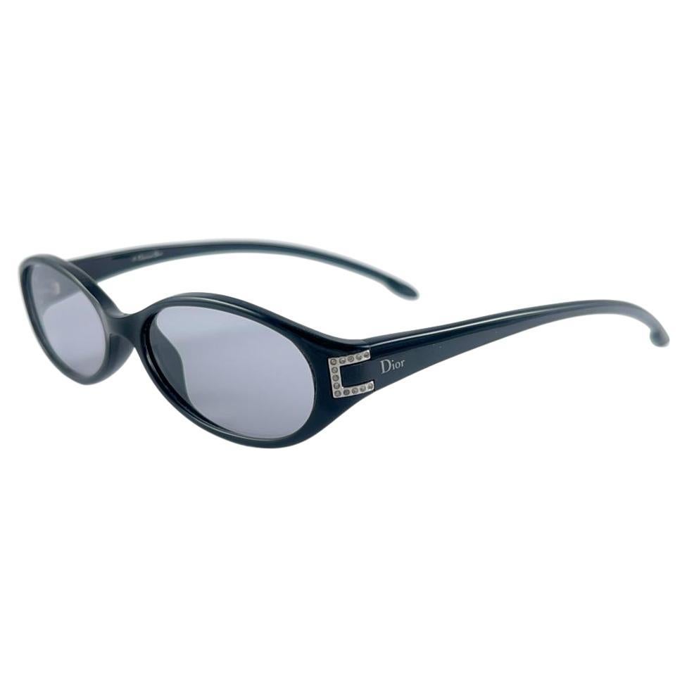Vintage Christian Dior 3073 Black Oval Sleek Frame 2000'S Sunglasses Austria Y2K For Sale