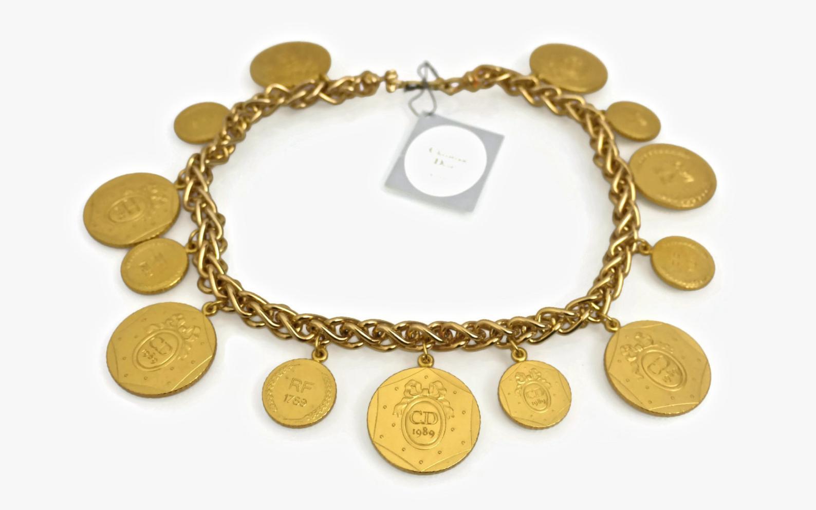 dior revolution necklace