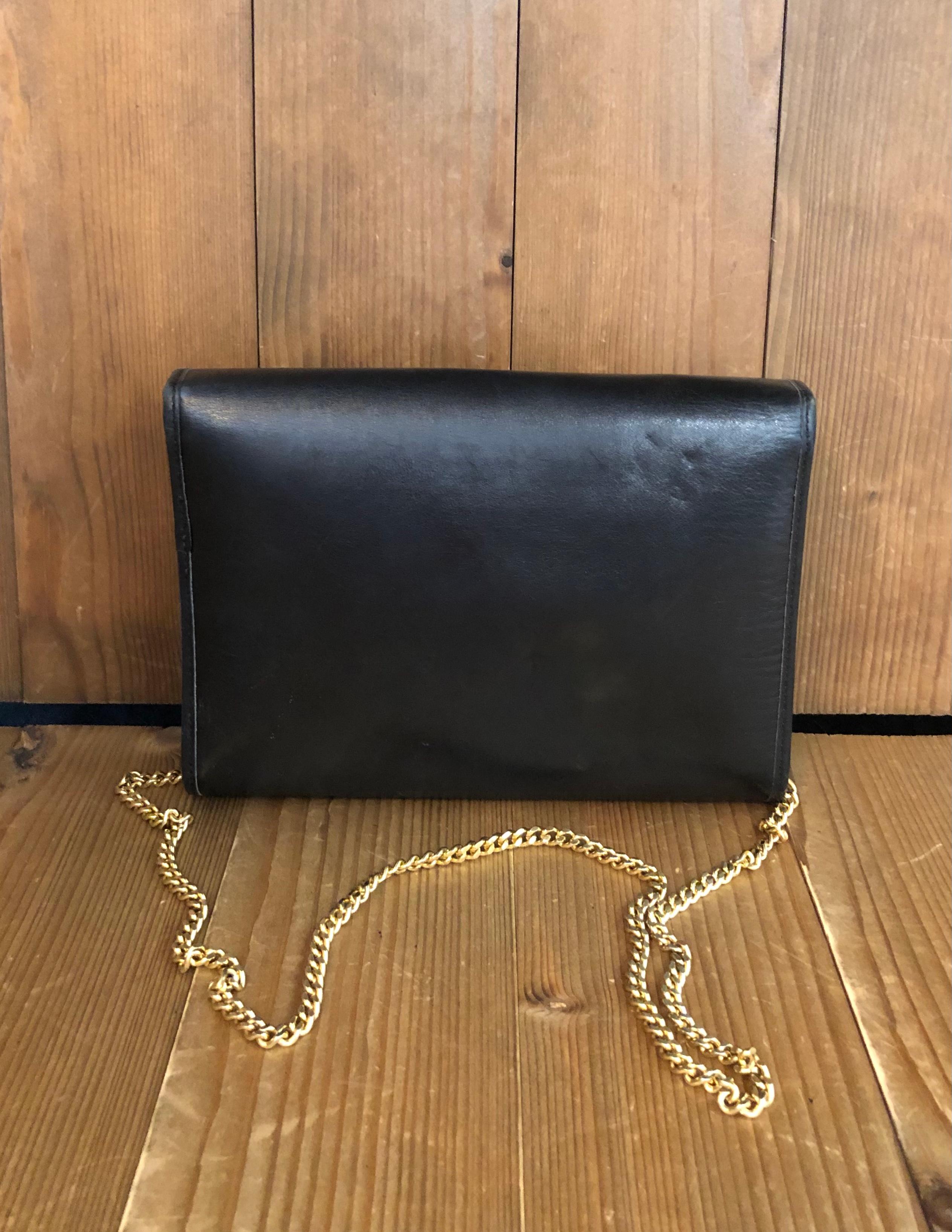 Vintage CHRISTIAN DIOR Black Leather Chain Bag Small In Fair Condition For Sale In Bangkok, TH