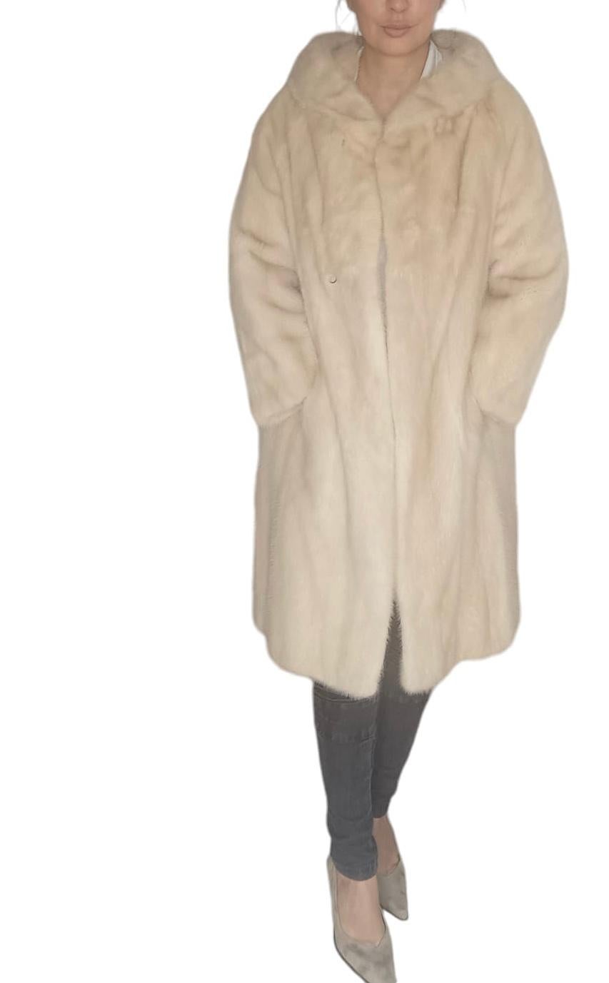 Vintage Christian Dior blush Mink Fur cocktail Coat (Size 6 S) 8