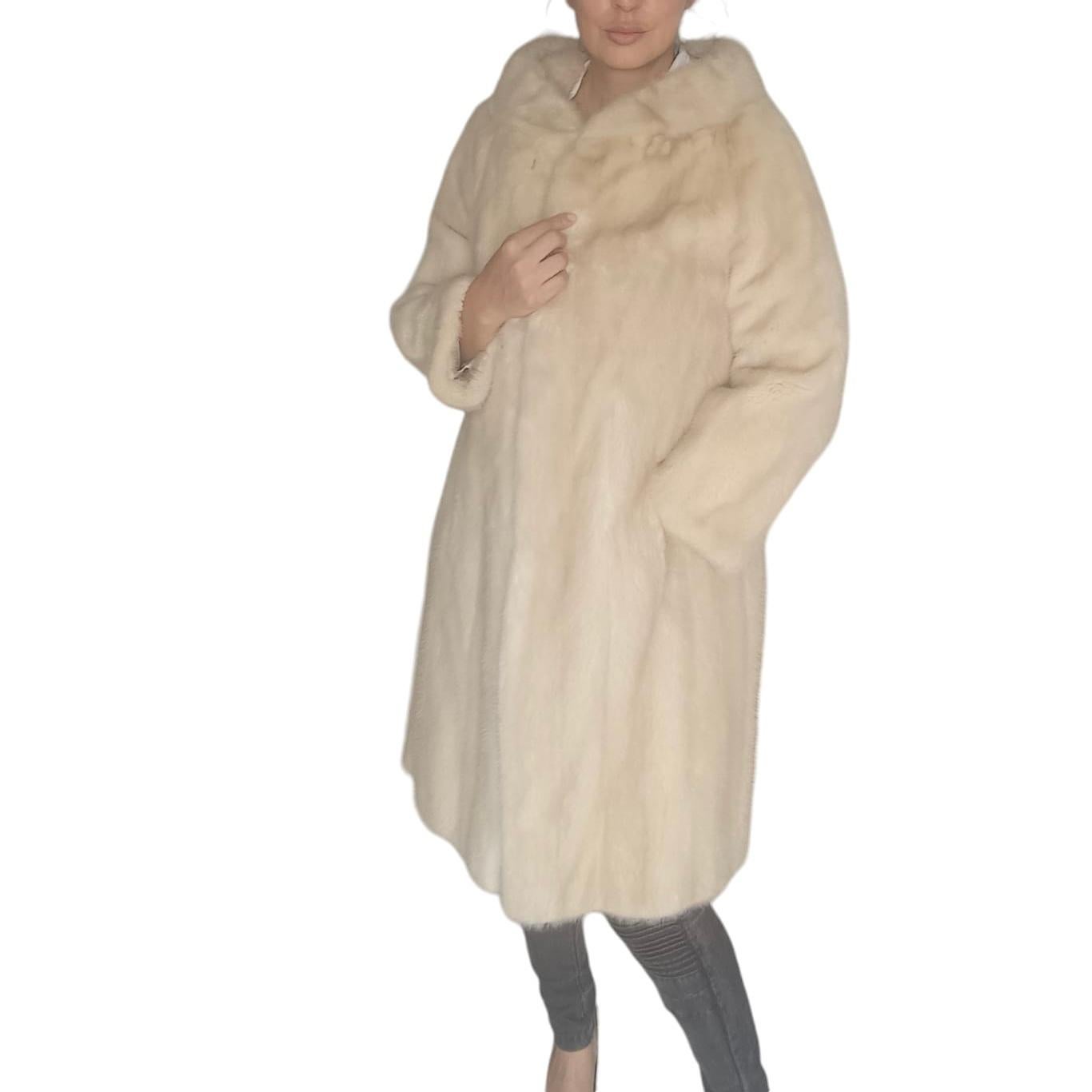 Vintage Christian Dior blush Mink Fur cocktail Coat (Size 6 S) 9