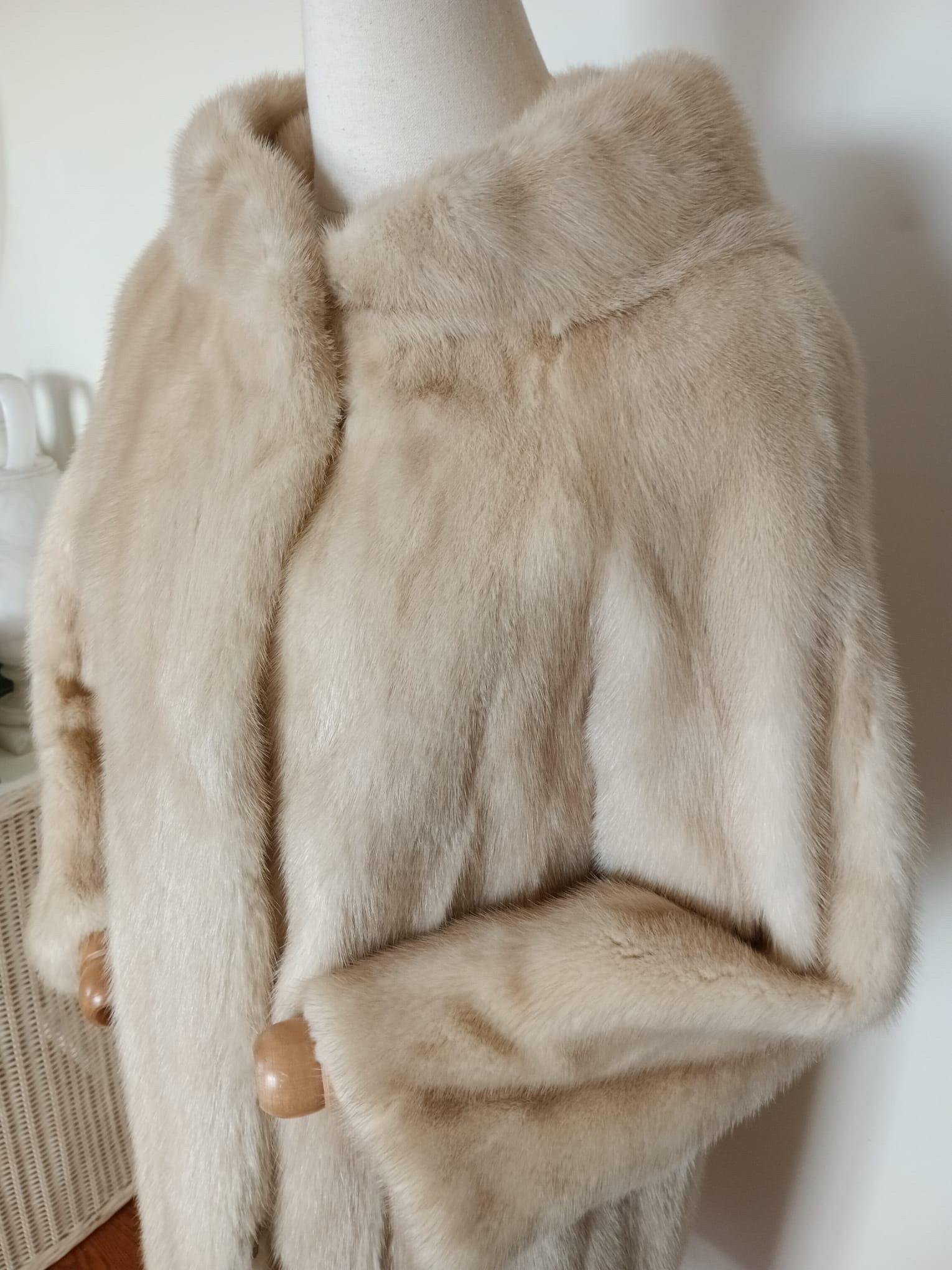 Vintage Christian Dior blush Mink Fur cocktail Coat (Size 6 S) 2