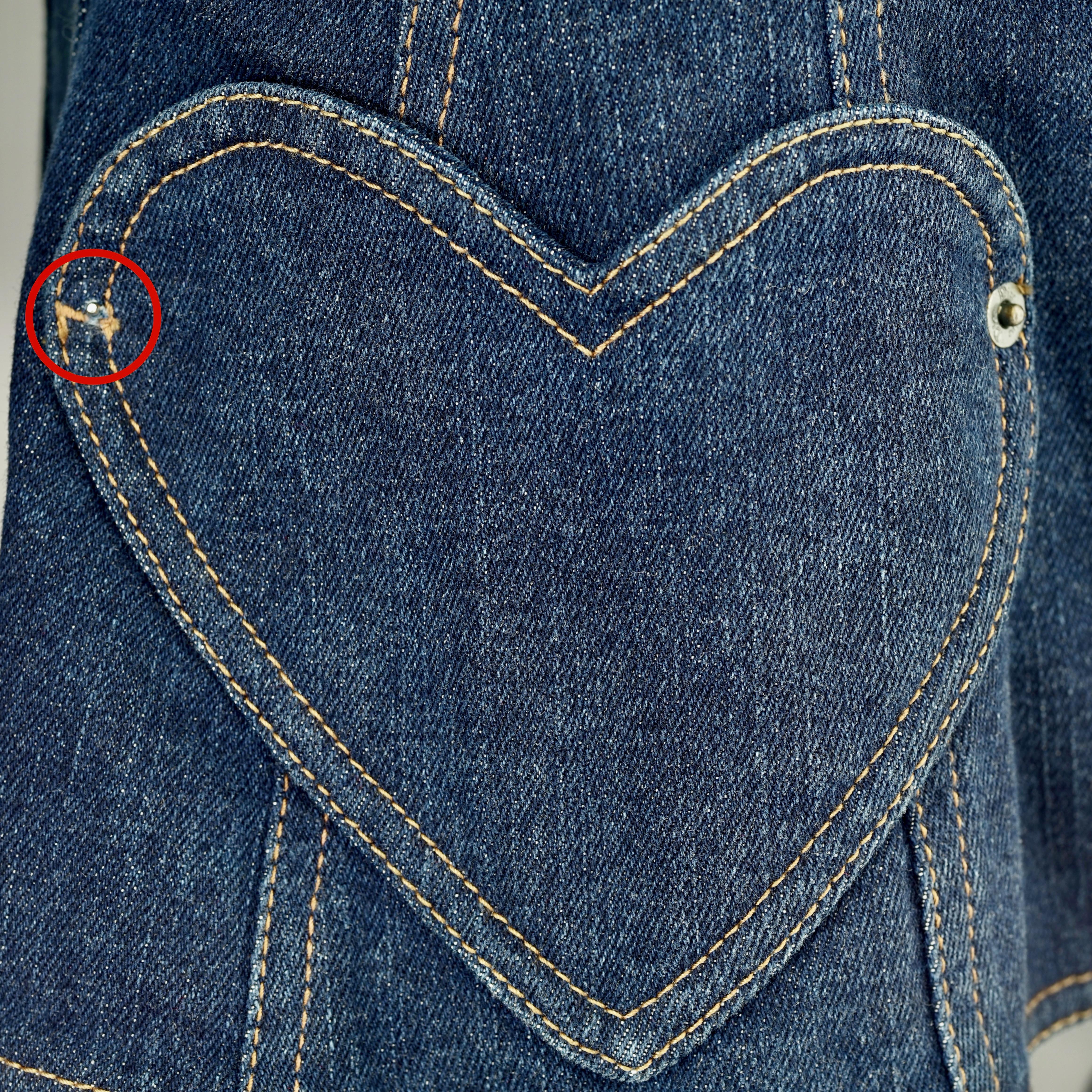 Vintage CHRISTIAN DIOR BOUTIQUE Embroidered Heart Pocket Denim Jacket 4