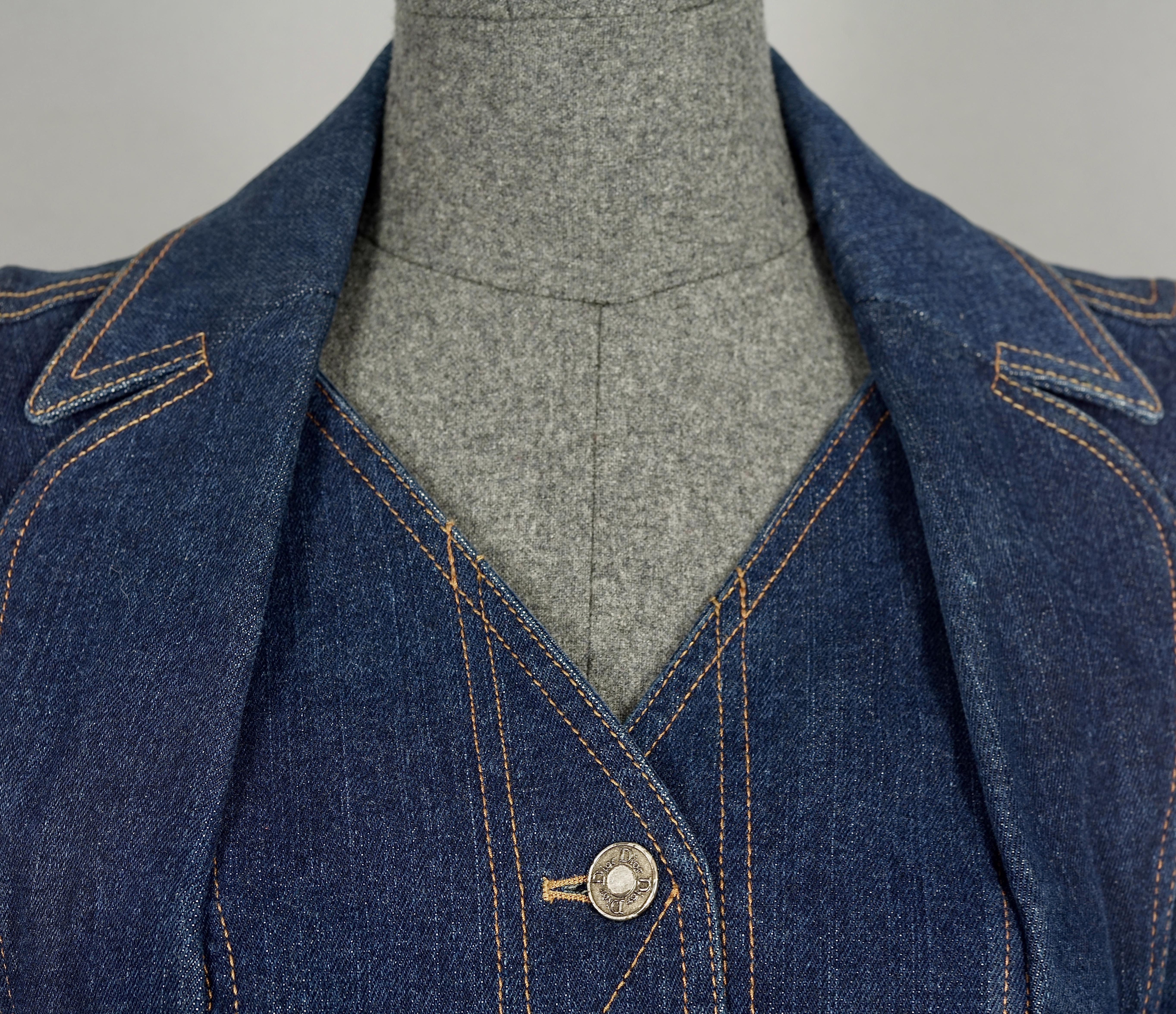 Vintage CHRISTIAN DIOR BOUTIQUE Embroidered Heart Pocket Denim Jacket 1