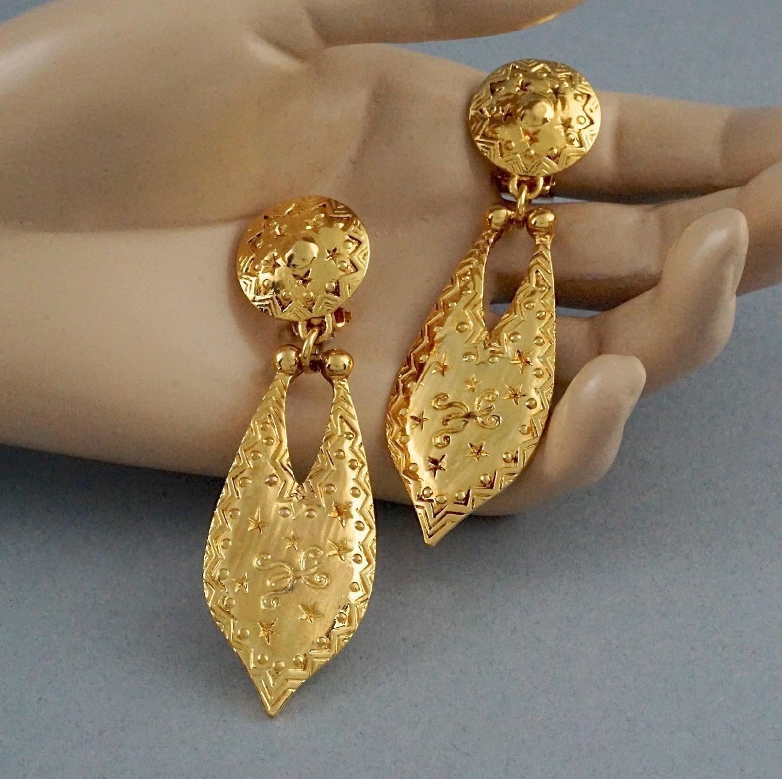 Vintage CHRISTIAN DIOR BOUTIQUE Ethnic Dangling Earrings For Sale 3