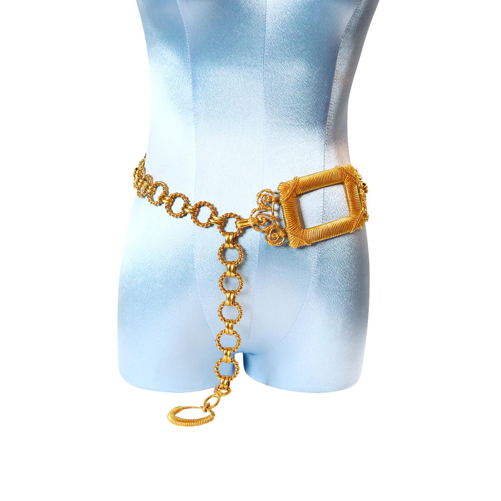 Vintage Christian Dior Link Belt with Square Baroque Buckle For Sale 2