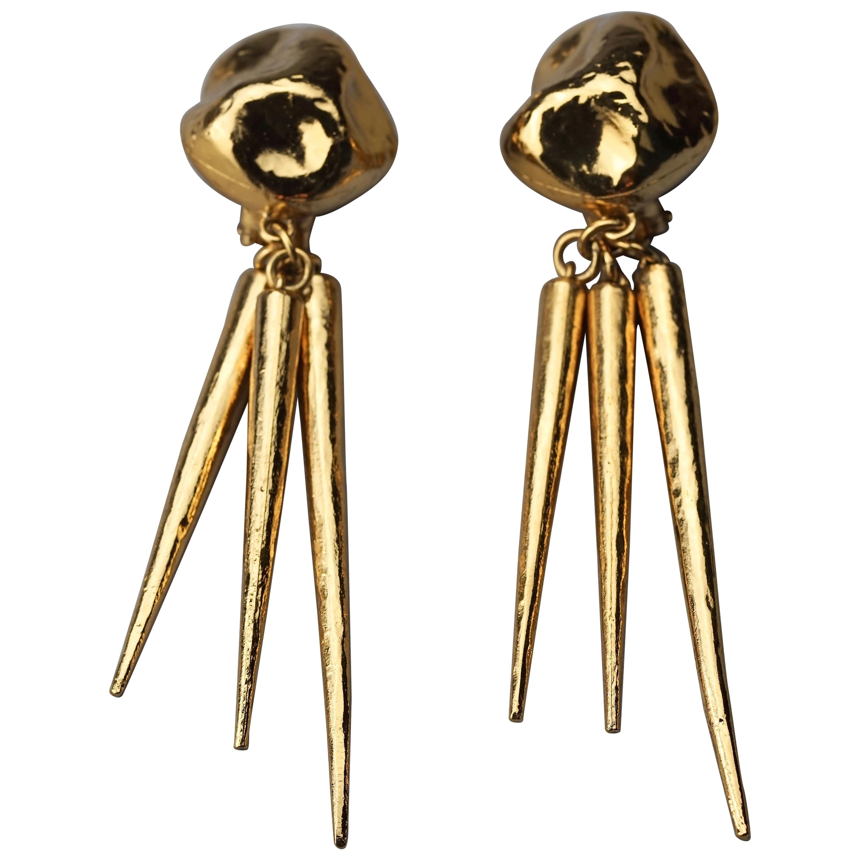 Christian Dior Vintage Dog Tag Earrings at 1stDibs dior dog tag necklace