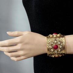 Vintage CHRISTIAN DIOR BOUTIQUE Quilted Cabochon Rhinestone Mogul Cuff Bracelet